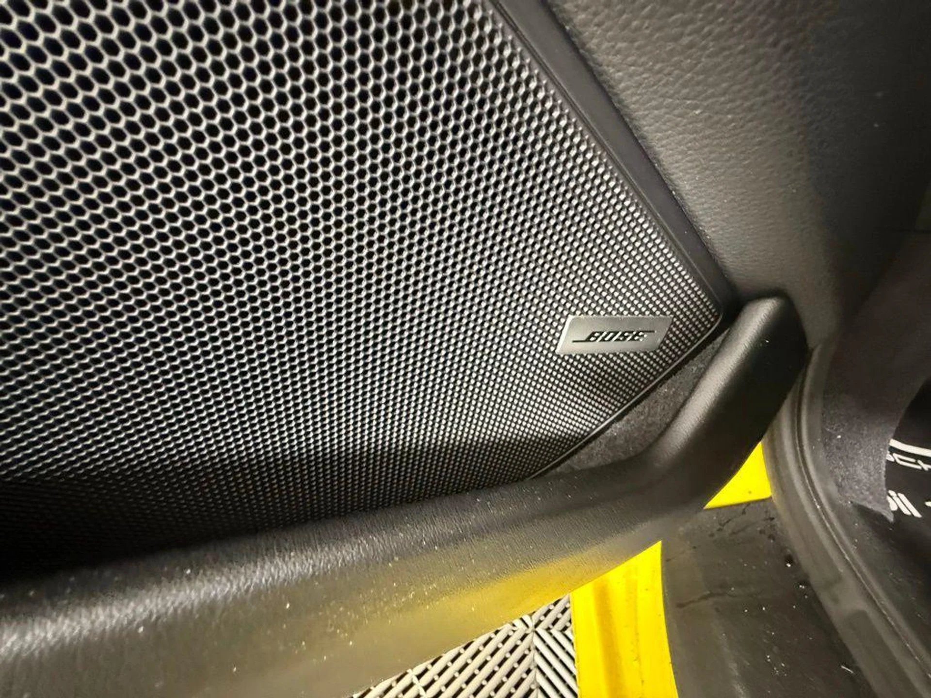 mph022_1346610672_r_G6zz6g_XSXOCL_Ub_N299l_Fv_C_Isaw_26c2c89cba