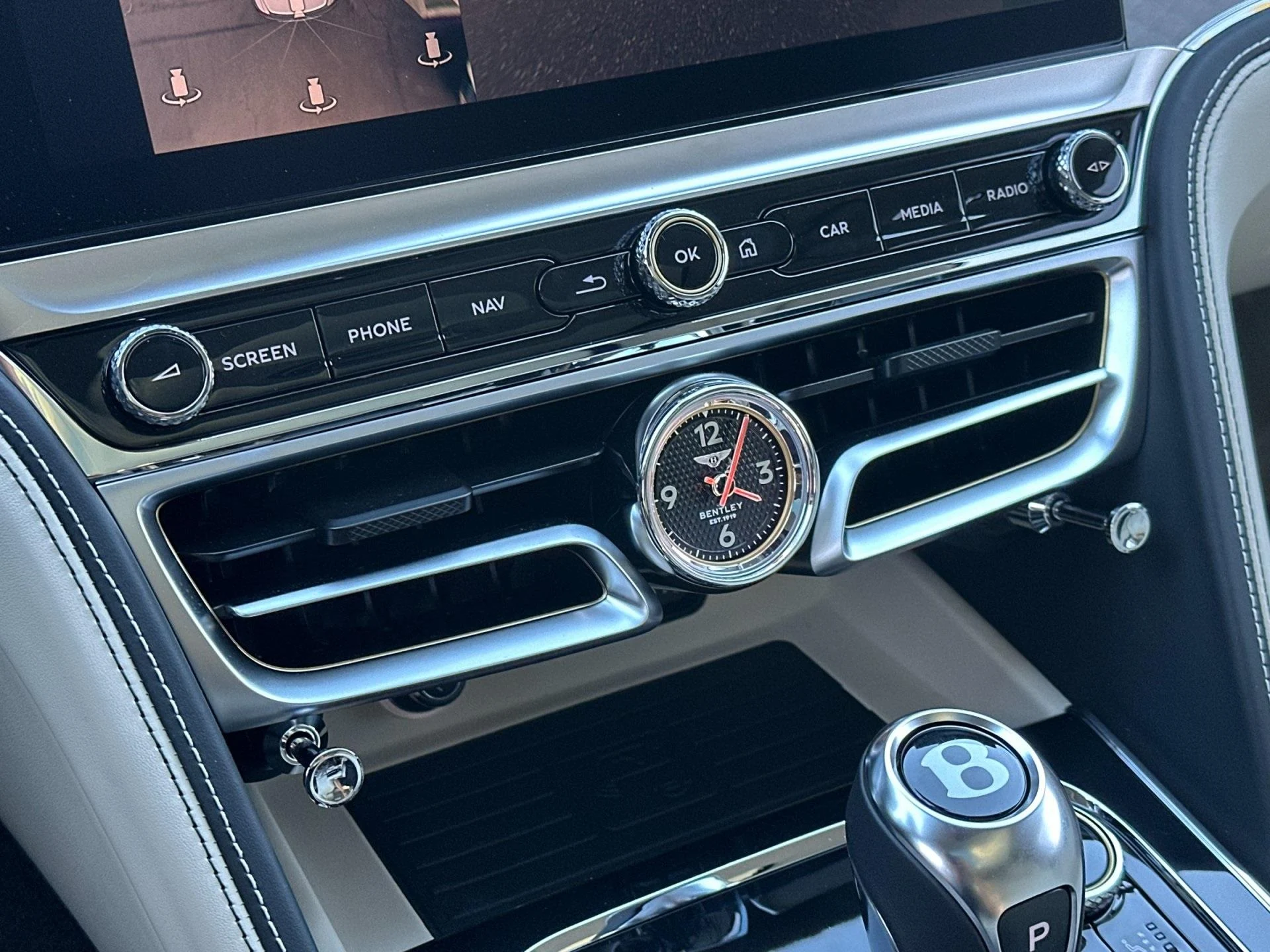 mph022_1352478472_New_2026_Bentley_Flying_Spur_1763565061_088e9a5a50