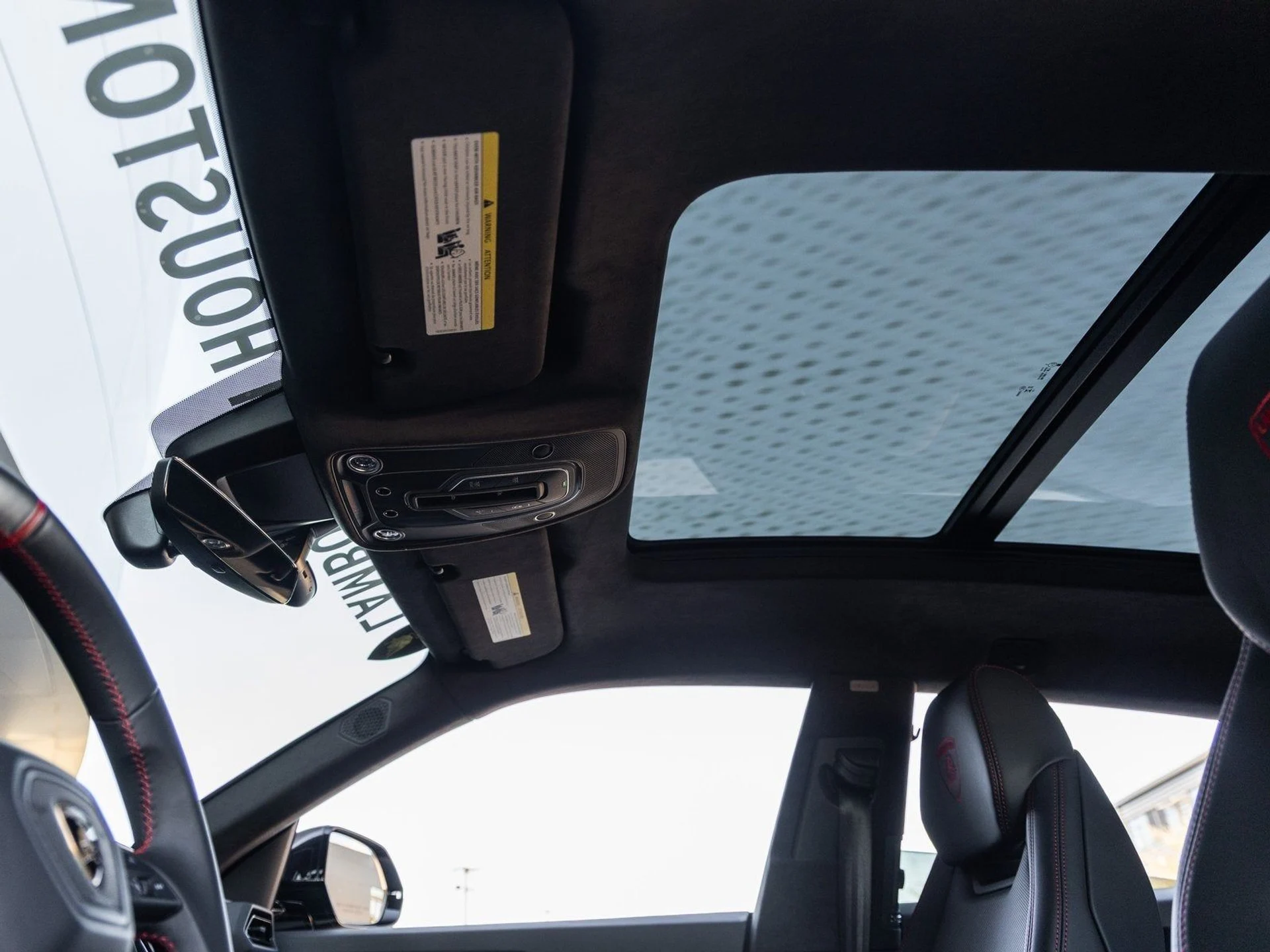 mph022_135361810_23_06e98f6931