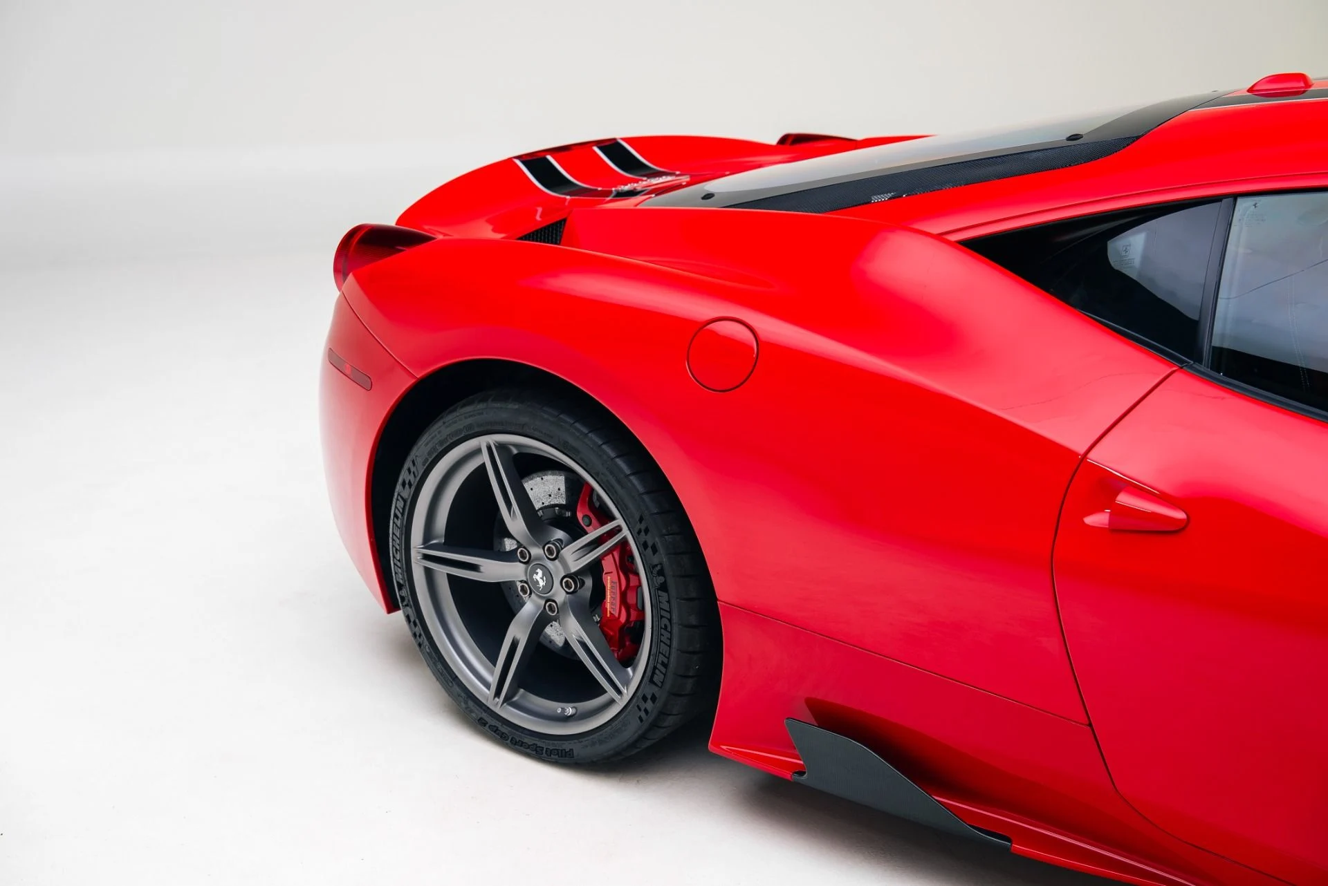 mph022_1355668382_Used_2015_Ferrari_458_Speciale_1766529328_29a2a930ea