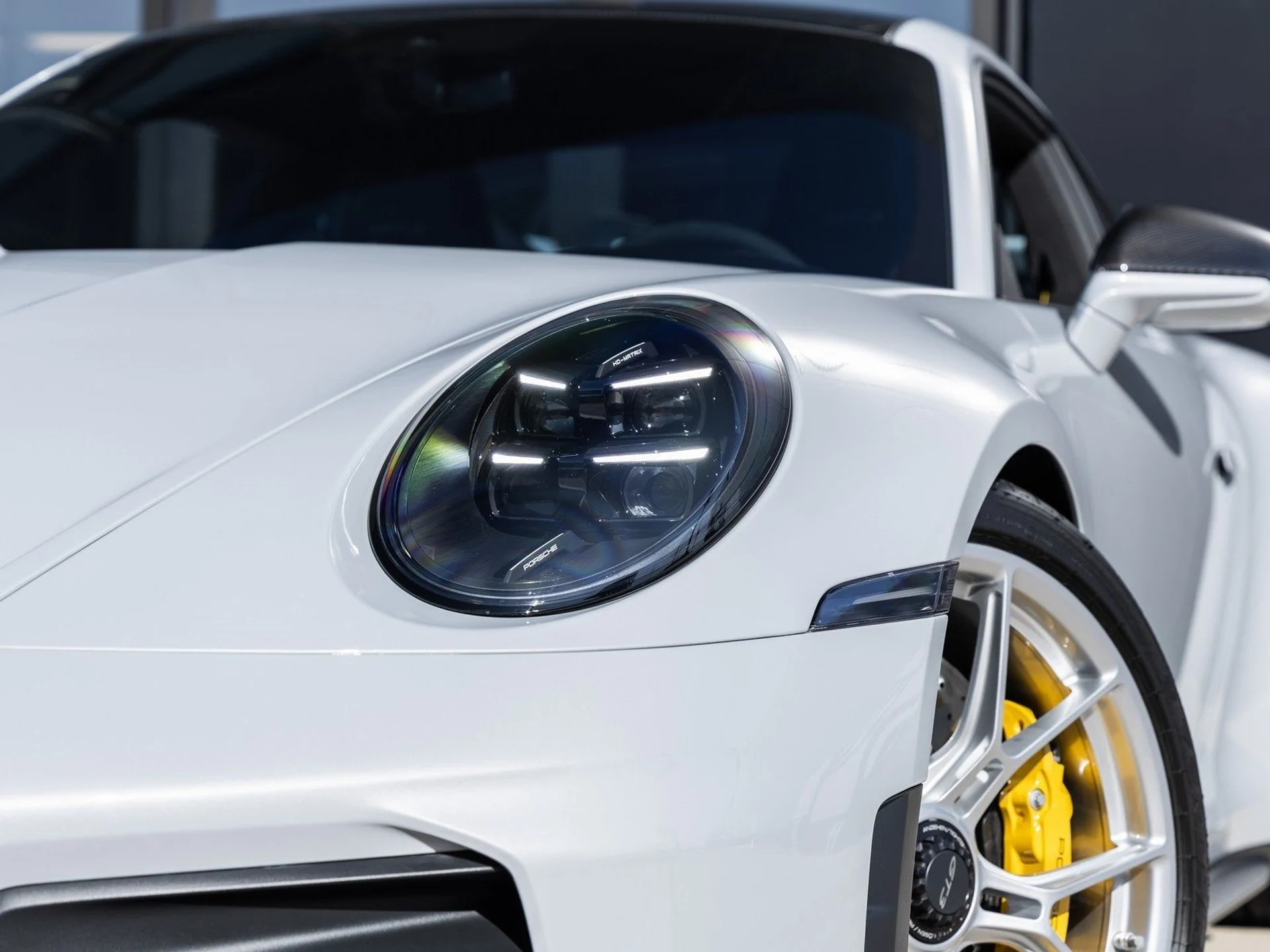 mph022_135797309_24_8f37465acf