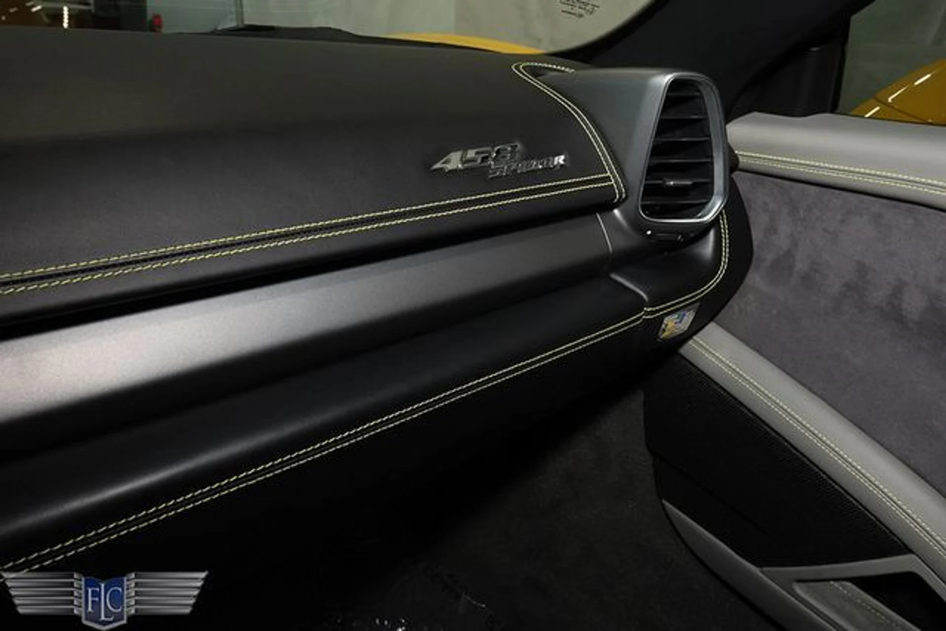 mph022_1364428758_used_2015_ferrari_458_italia_2drconvertible_9689_23049231_26_640_5ce96c1d9f