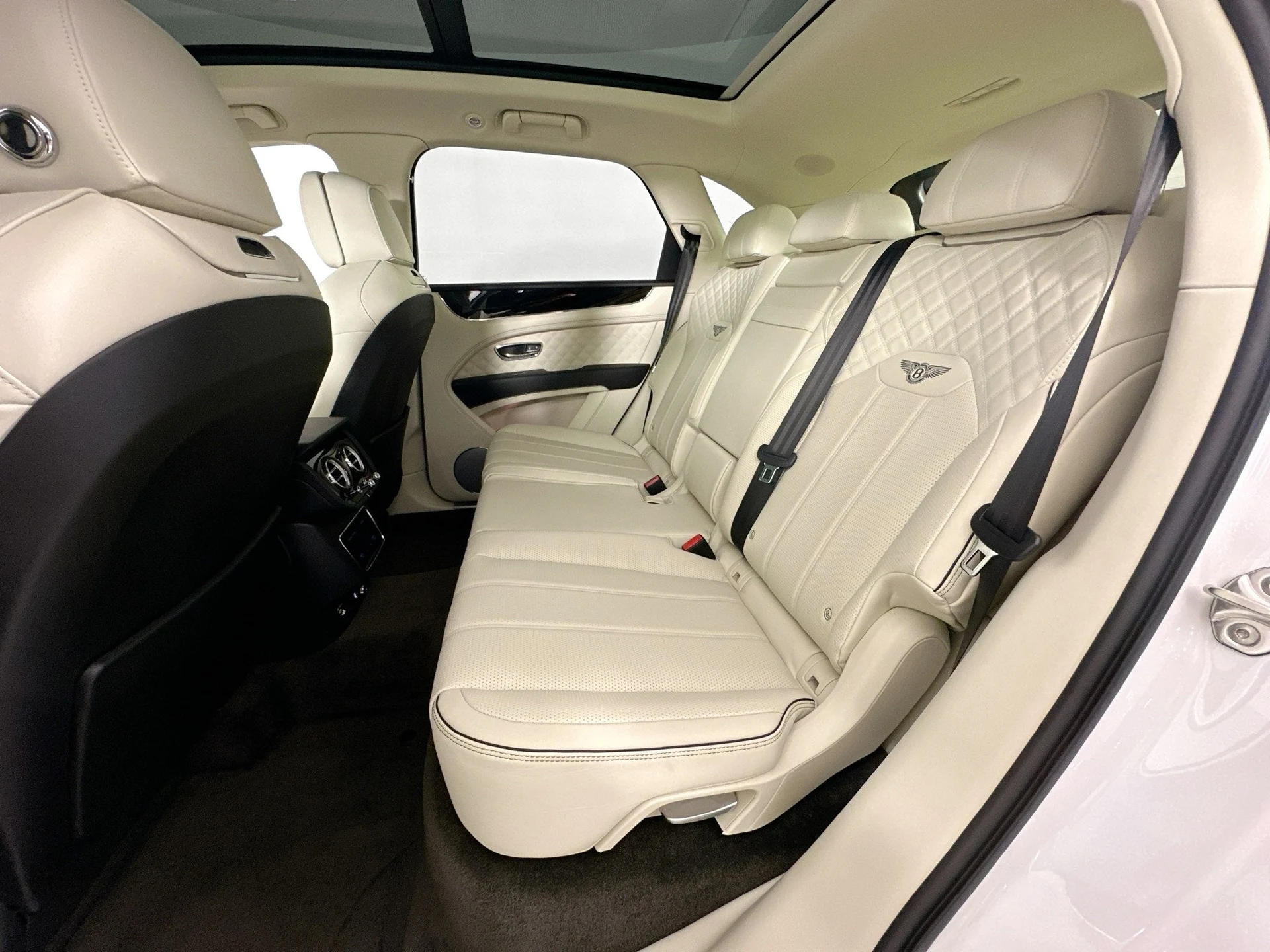 mph022_1365892013_23_6de97fbba4