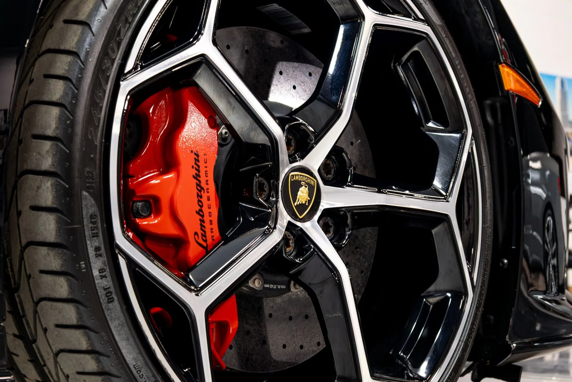 mph022_1365978193_Used_2020_Lamborghini_Huracan_EVO_1774302788_115297ff90