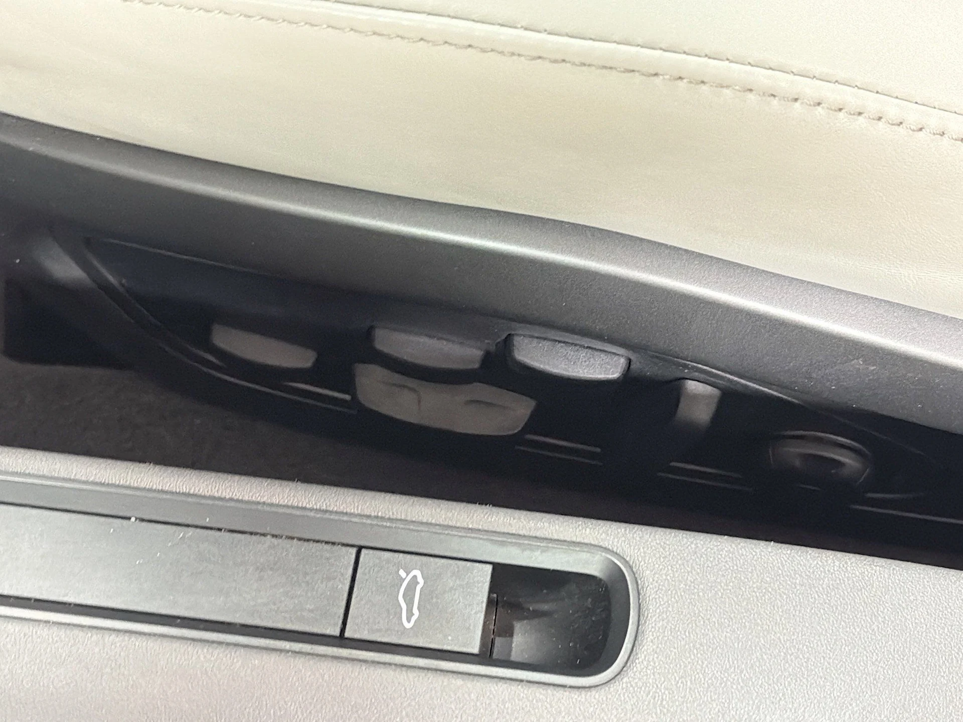 mph022_1368916658_b6e2624010240935a087cccba650ce55_fed8bb4778