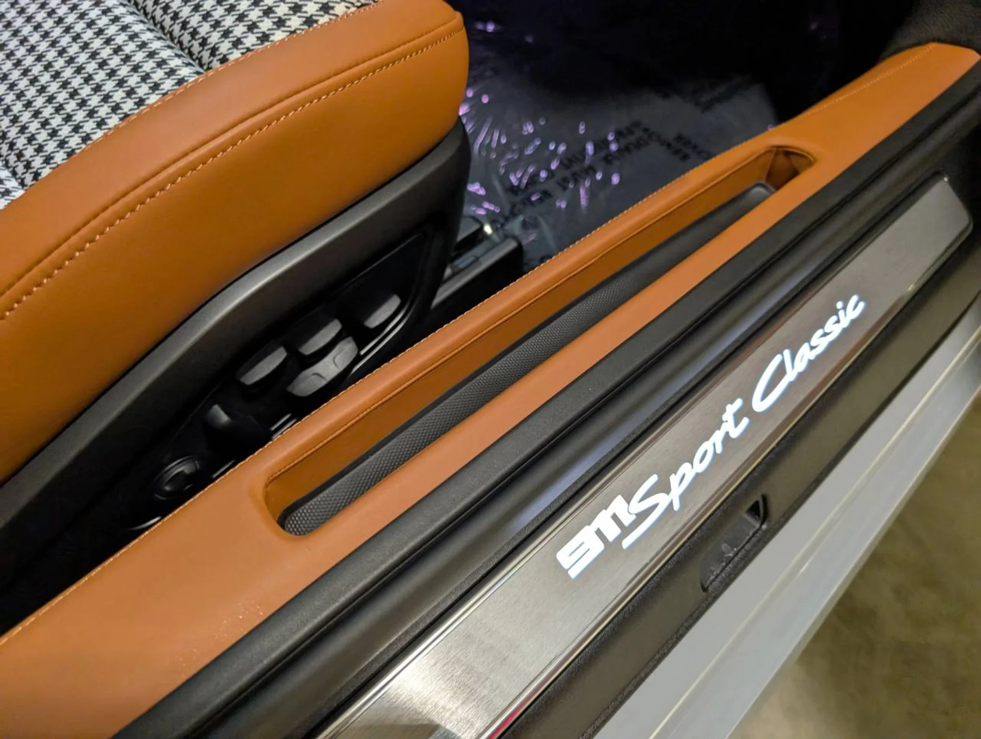 mph022_1372178826_ad16fd575846d38ddb198e3ae4434100x_e92687bfa3