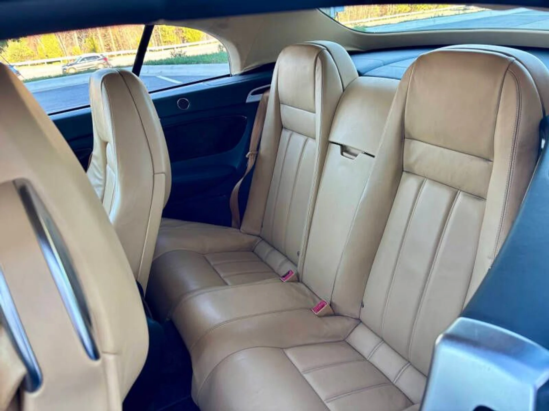 mph022_13724062_2007_bentley_continental_gt_awd_2dr_convertible_c898c06a61