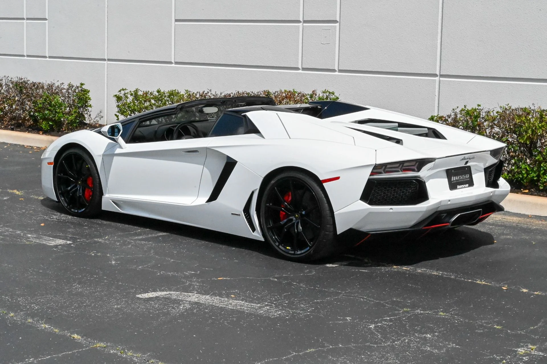 mph022_1379651989_Used_2013_Lamborghini_Aventador_LP_700_4_1743712419_11f354f9d7