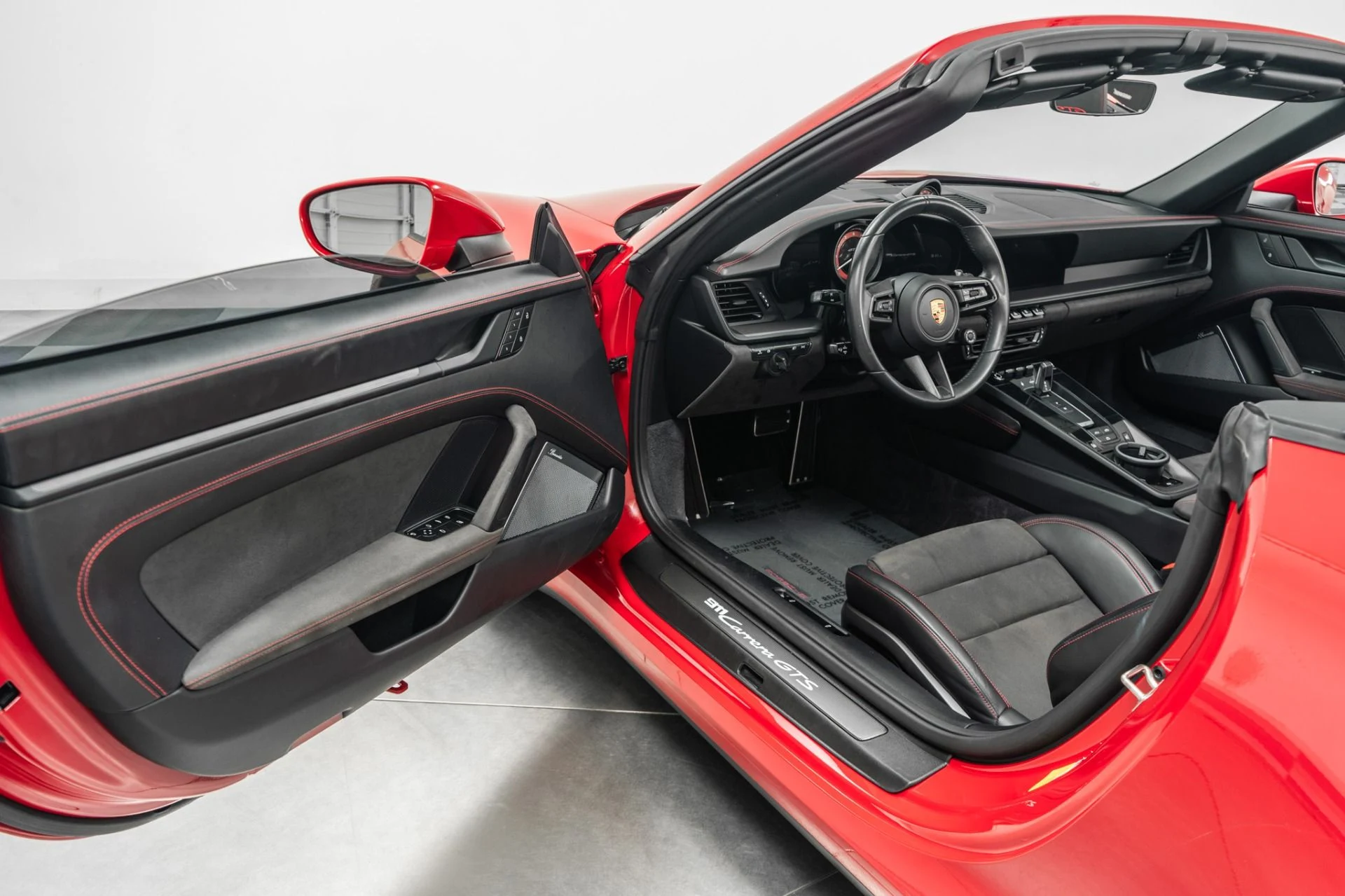 mph022_1383927639_Used_2022_Porsche_911_Carrera_GTS_Cabriolet_Premium_Package_Low_Miles_Burmester_Audio_1783545019_6ea314753a