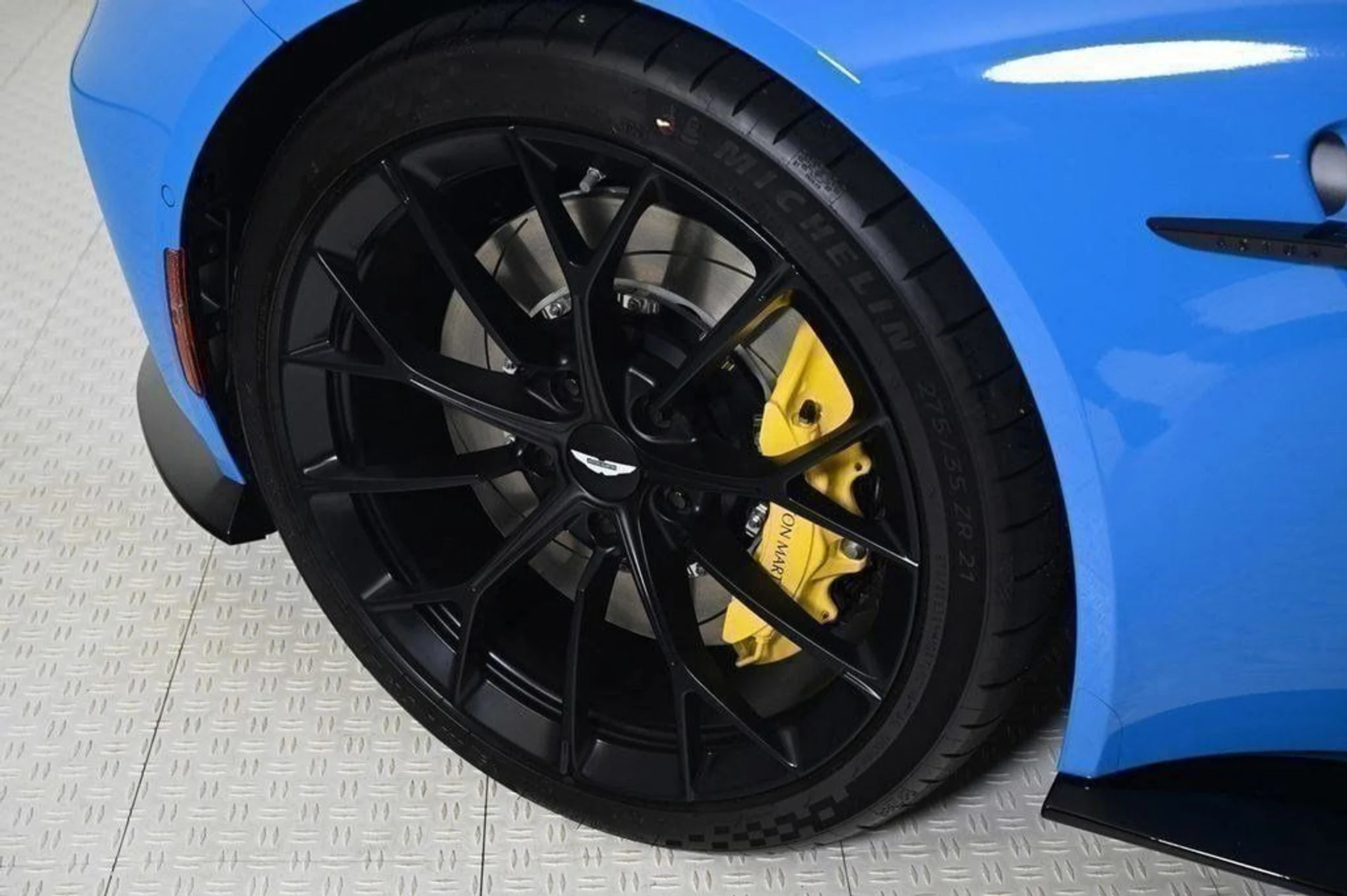 mph022_1384343507_new_2025_aston_martin_vantage_coupe_11350_22854663_22_1024_78bad1925f