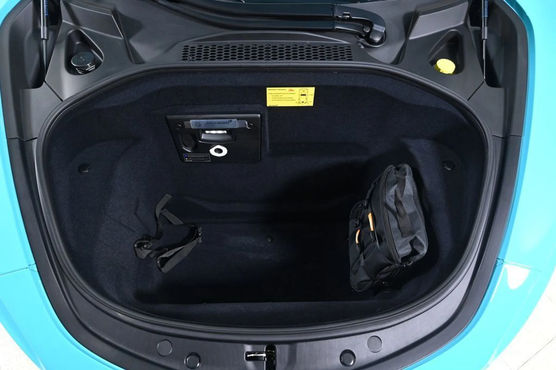 mph022_1386495257_new_2026_mclaren_artura_spider_11350_22977152_22_1024_f52e22a6c6