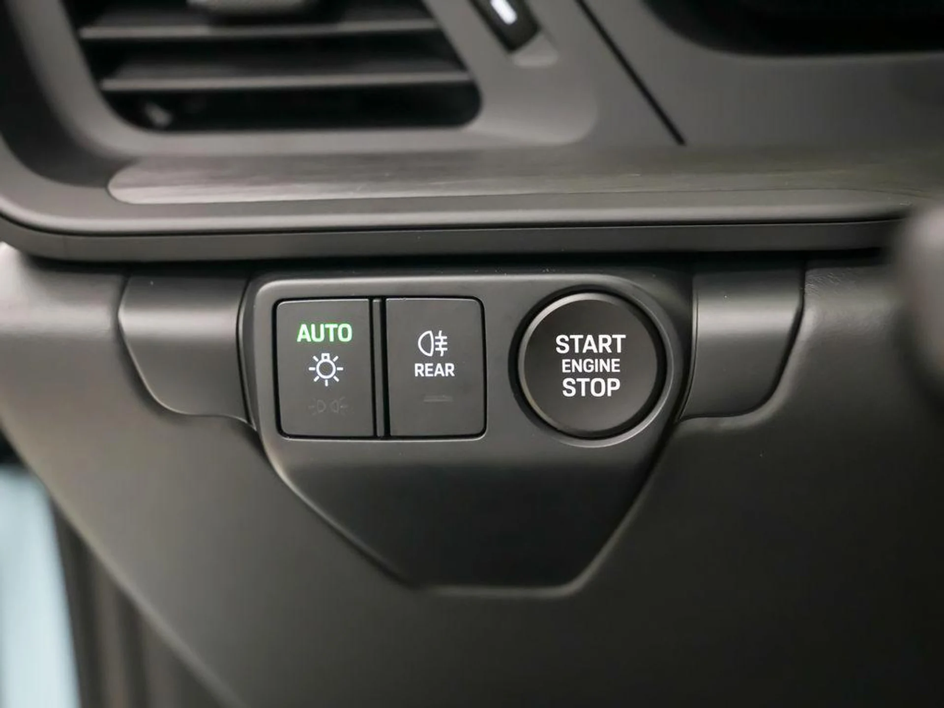 mph022_1394974176_GK_Xb_K1z77ljx_M29_V7z_U_Ivf_B_Mog_Y_c9fec8d3ca