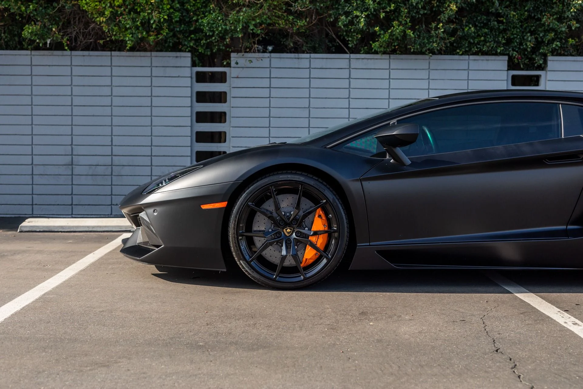 mph022_1401593338_Used_2014_Lamborghini_Aventador_LP_700_4_1776699950_fb1033caf3