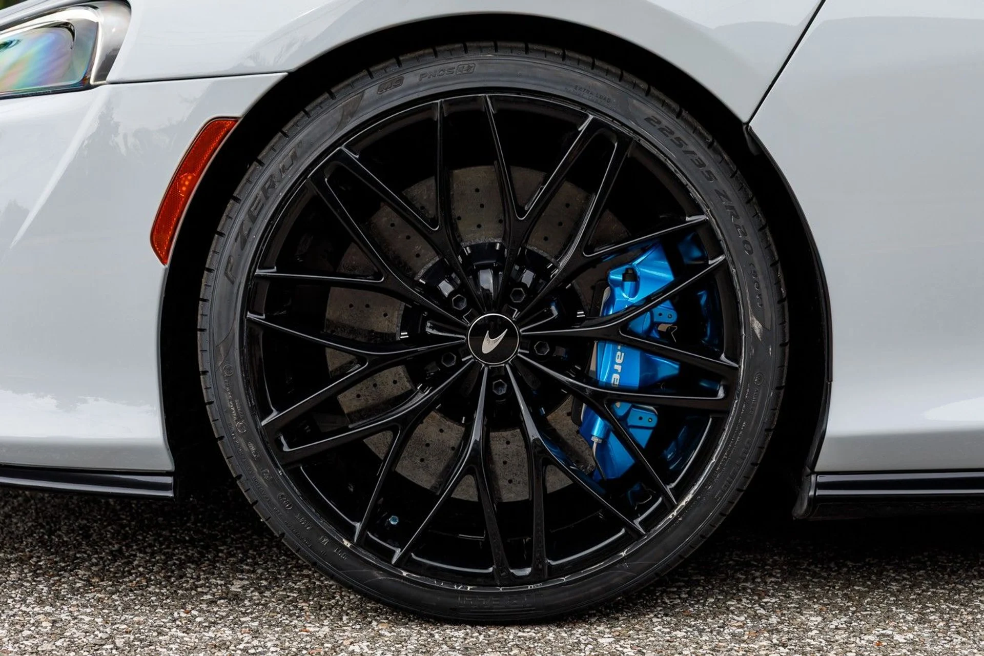 mph022_1405527793_642_p23_l_aee6daade3