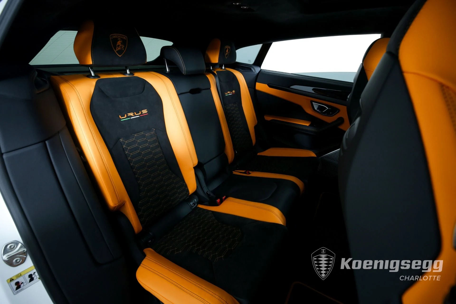 mph022_1417506390_Used_2022_LAMBORGHINI_URUS_1671576431_cb19e461f8