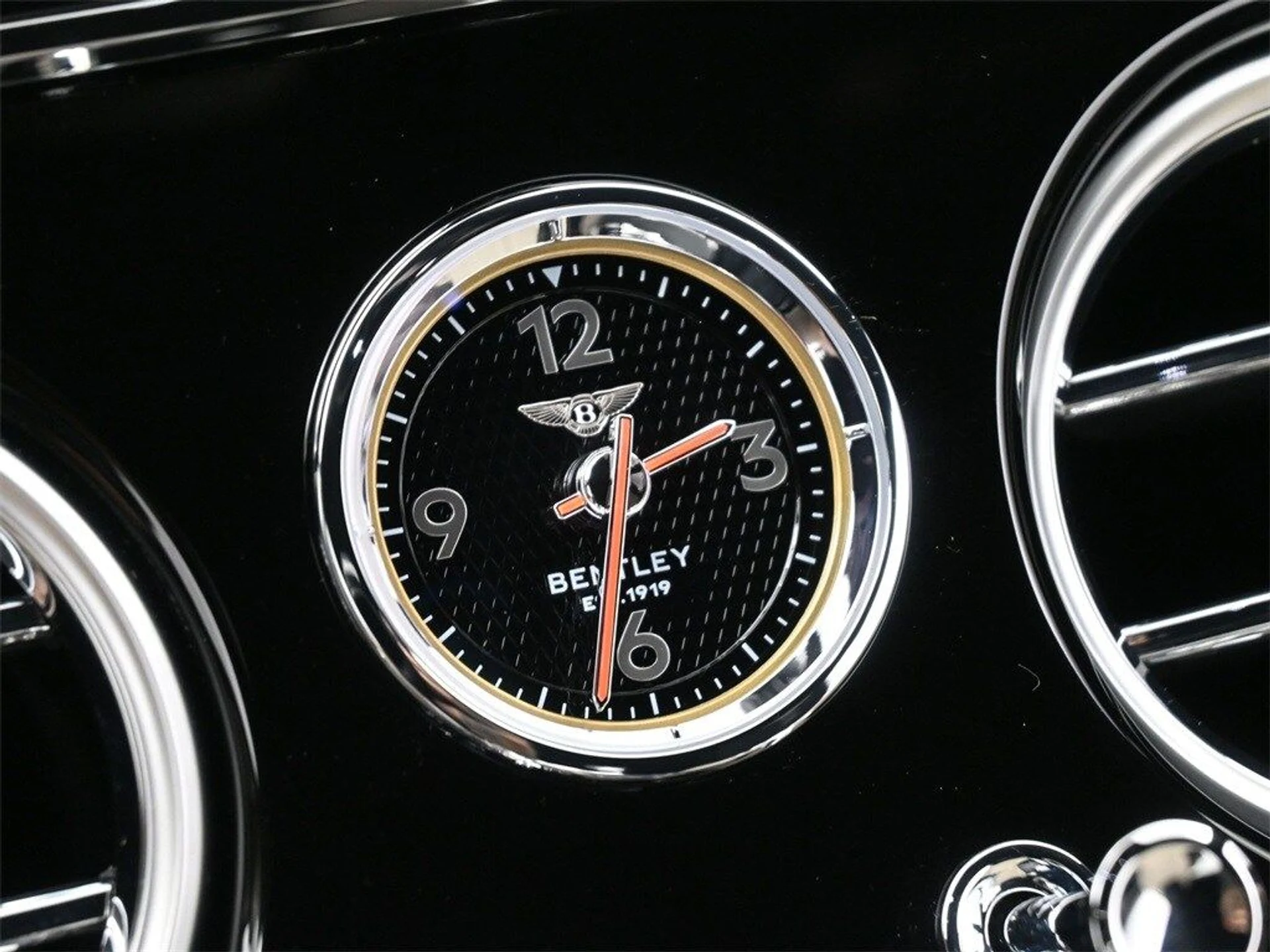 mph022_1417513034_d6e2958ceba43f47e9ee5afeceb7ec42x_e9503eaa96