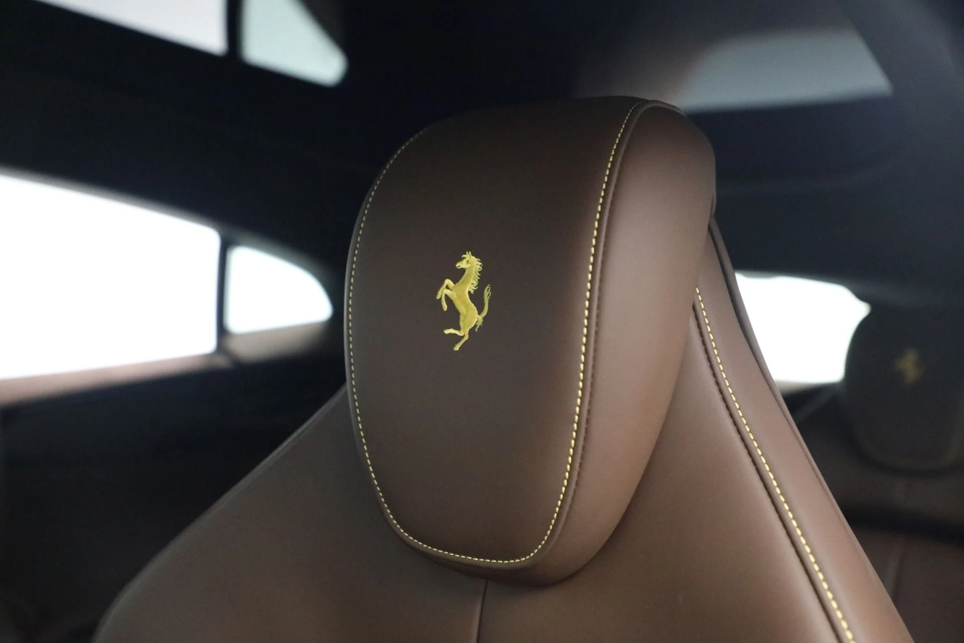 mph022_1430811543_Used_2025_Ferrari_Purosangue_1774107863_5037f937c3