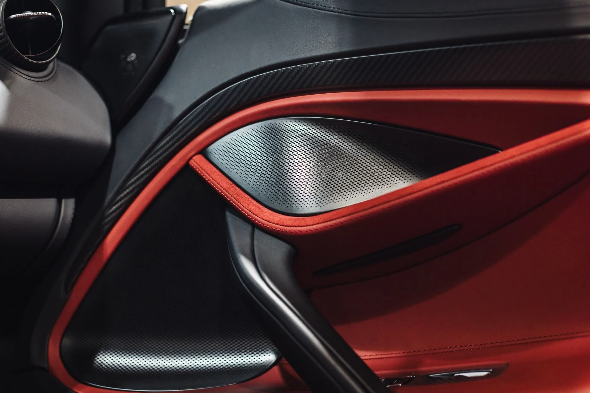 mph022_143183109_Used_2024_Mc_Laren_750_S_Spider_450000_MSRP_Tasteful_Modifications_1775790884_133bc4a182