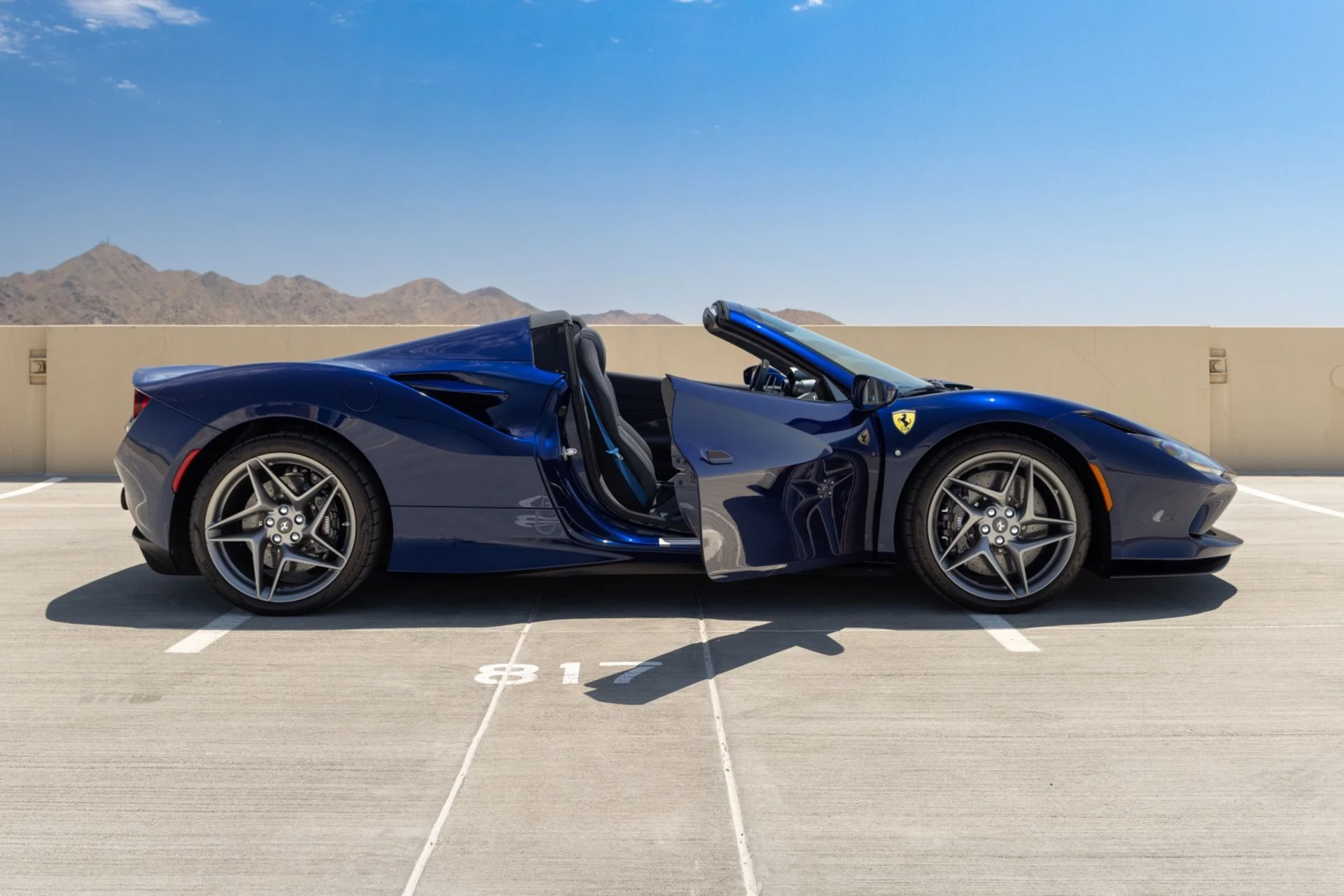 mph022_1434941374_Used_2022_Ferrari_F8_Spider_1778623083_f2368181eb