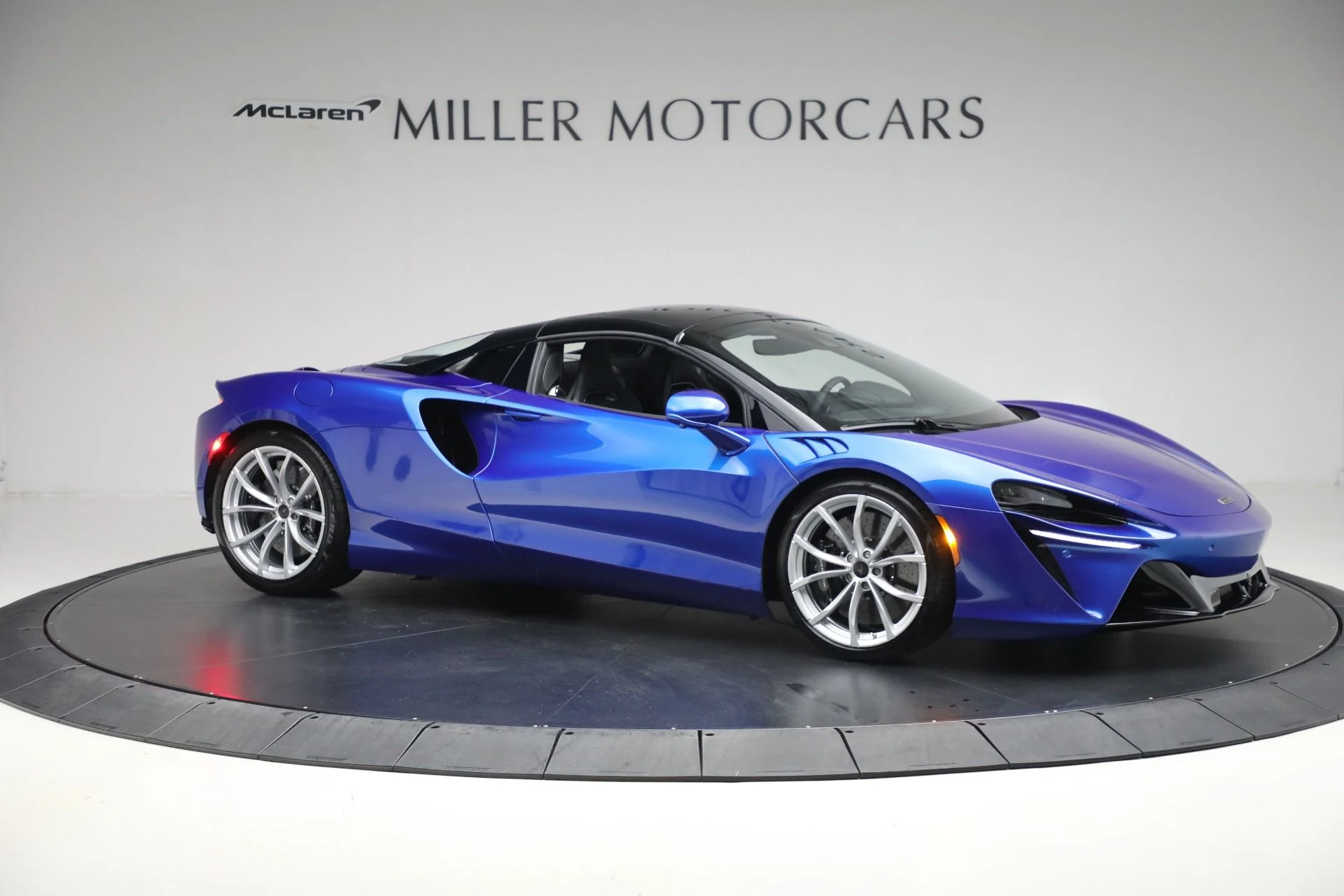 mph022_1438452279_New_2025_Mc_Laren_Artura_Spider_Tech_Lux_df577560ff