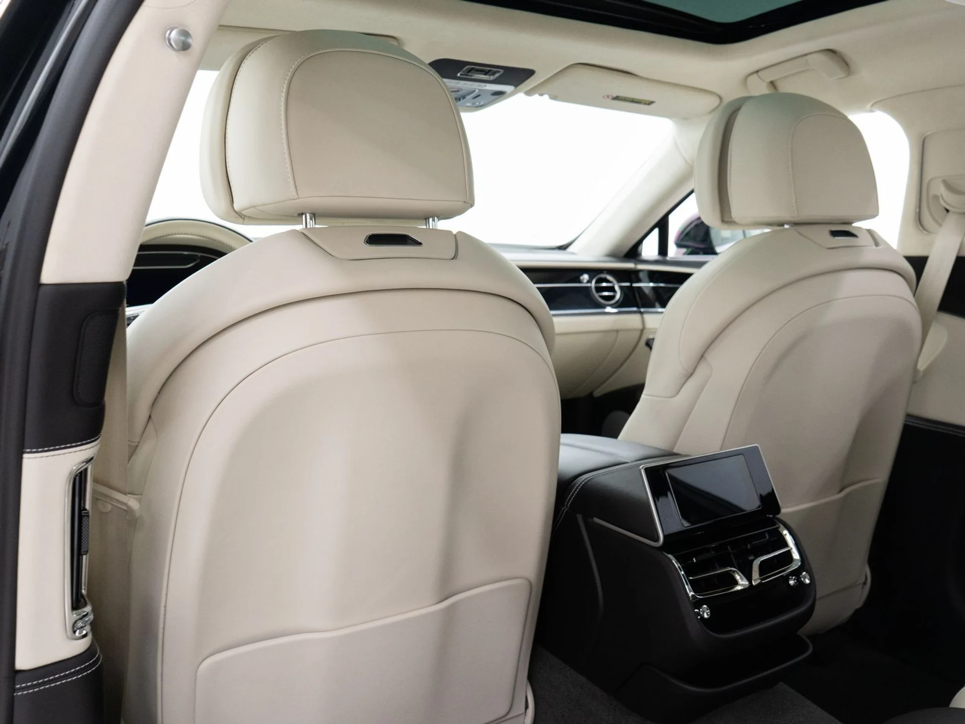 mph022_1455400079_66cd8120c28ab19ddf6deb960f937b14_e49d83599e