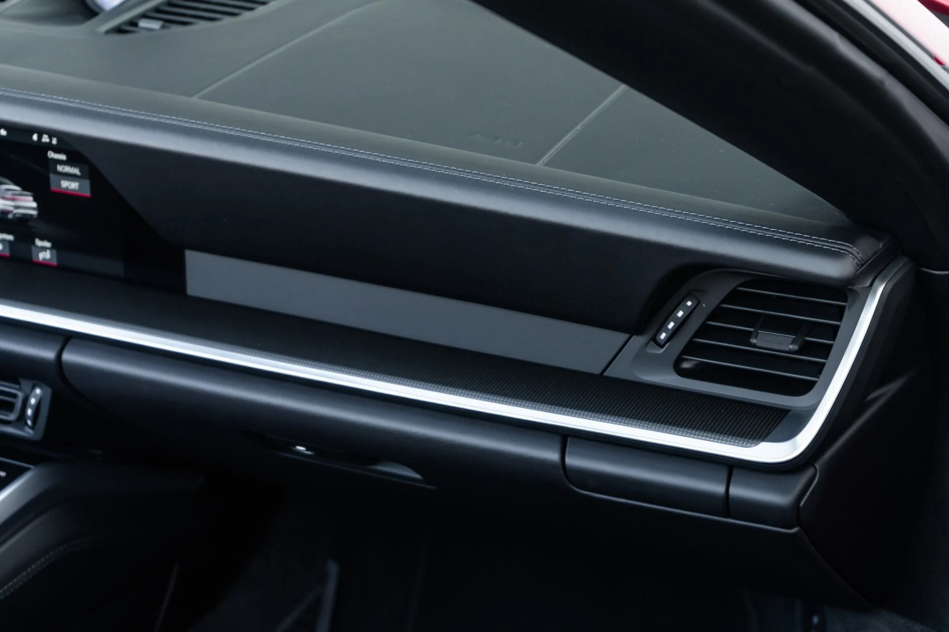 mph022_1462385614_Used_2021_Porsche_911_Turbo_S_Cabriolet_1765565063_5bfcf34e91