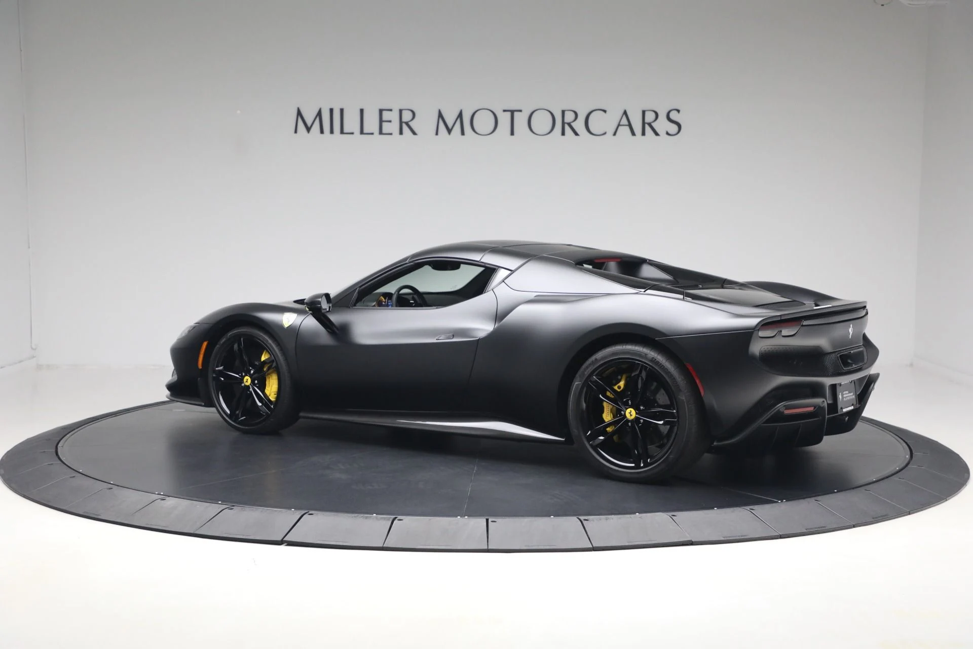 mph022_1468940267_Used_2024_Ferrari_296_GTS_1780609036_a0dc6d6b8c