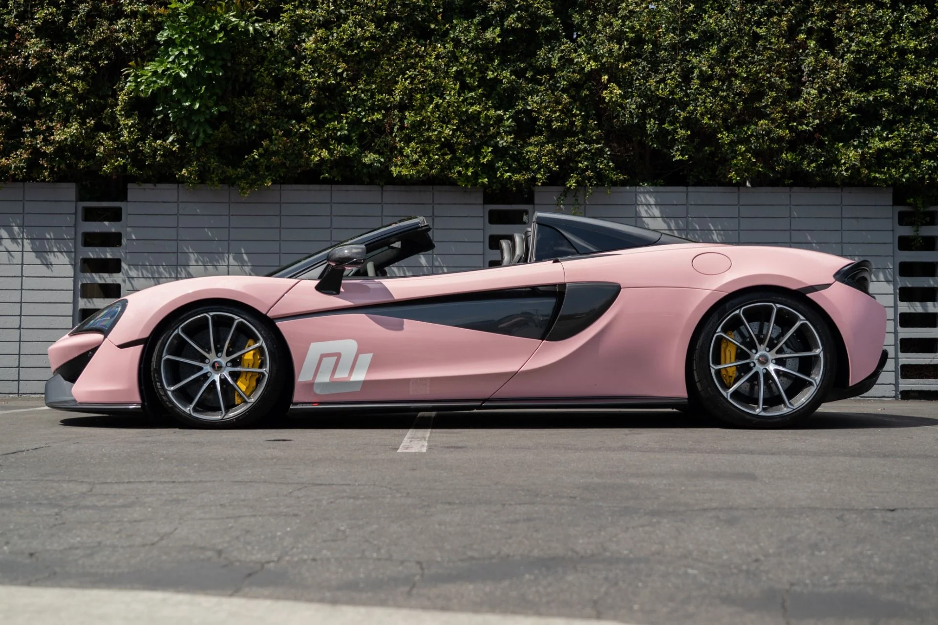 mph022_1477788118_Used_2018_Mc_Laren_570_S_Spider_1757711863_728f6bc744