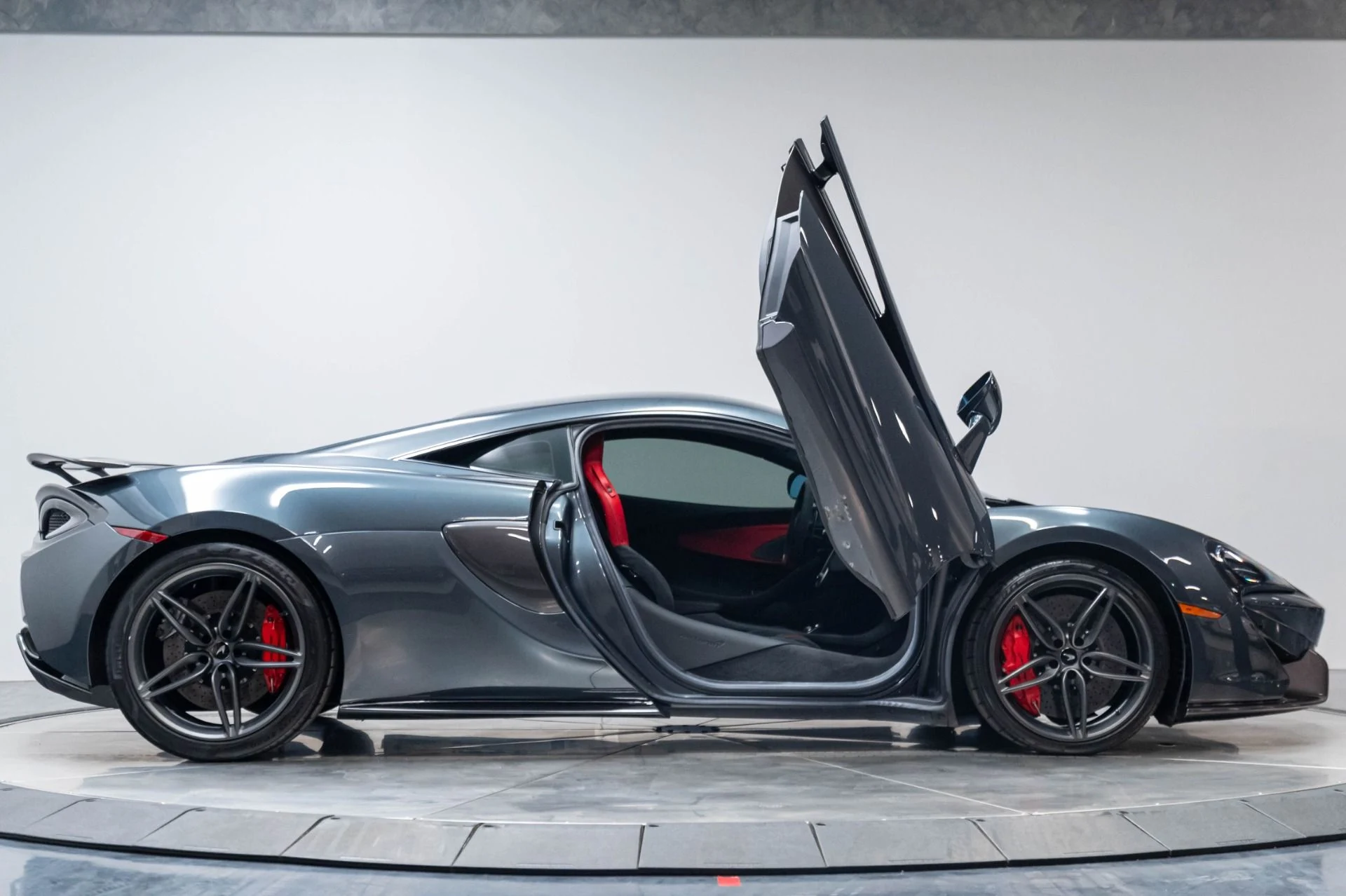 mph022_1478304824_Used_2019_Mc_Laren_570_S_1783628285_78a689b072