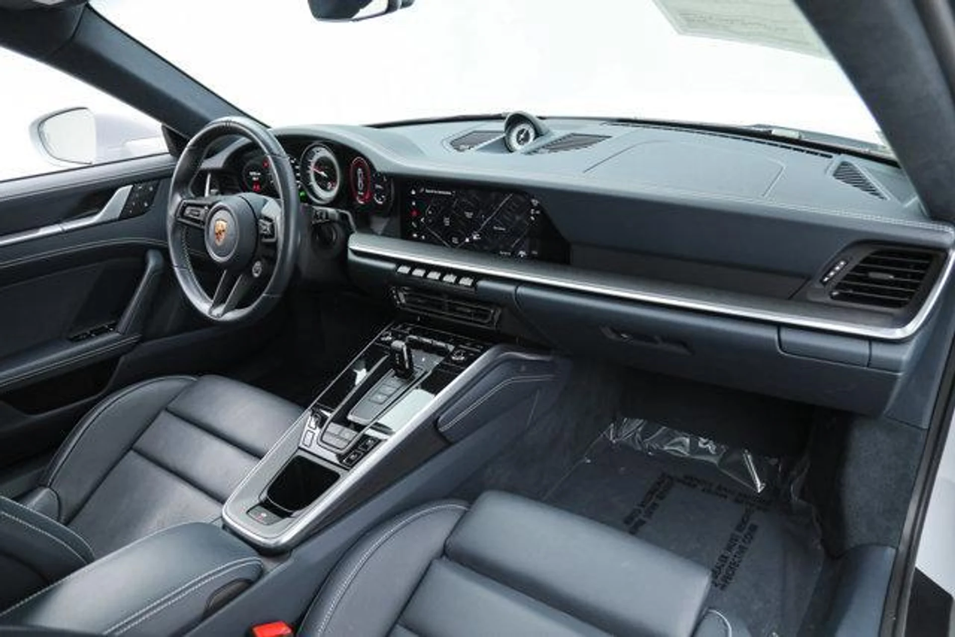 mph022_1481411015_3_C_Ue_Gw_Mxq_Bmw64_Okbs_Nmk_L_Ajl_I_a9a6f6559a