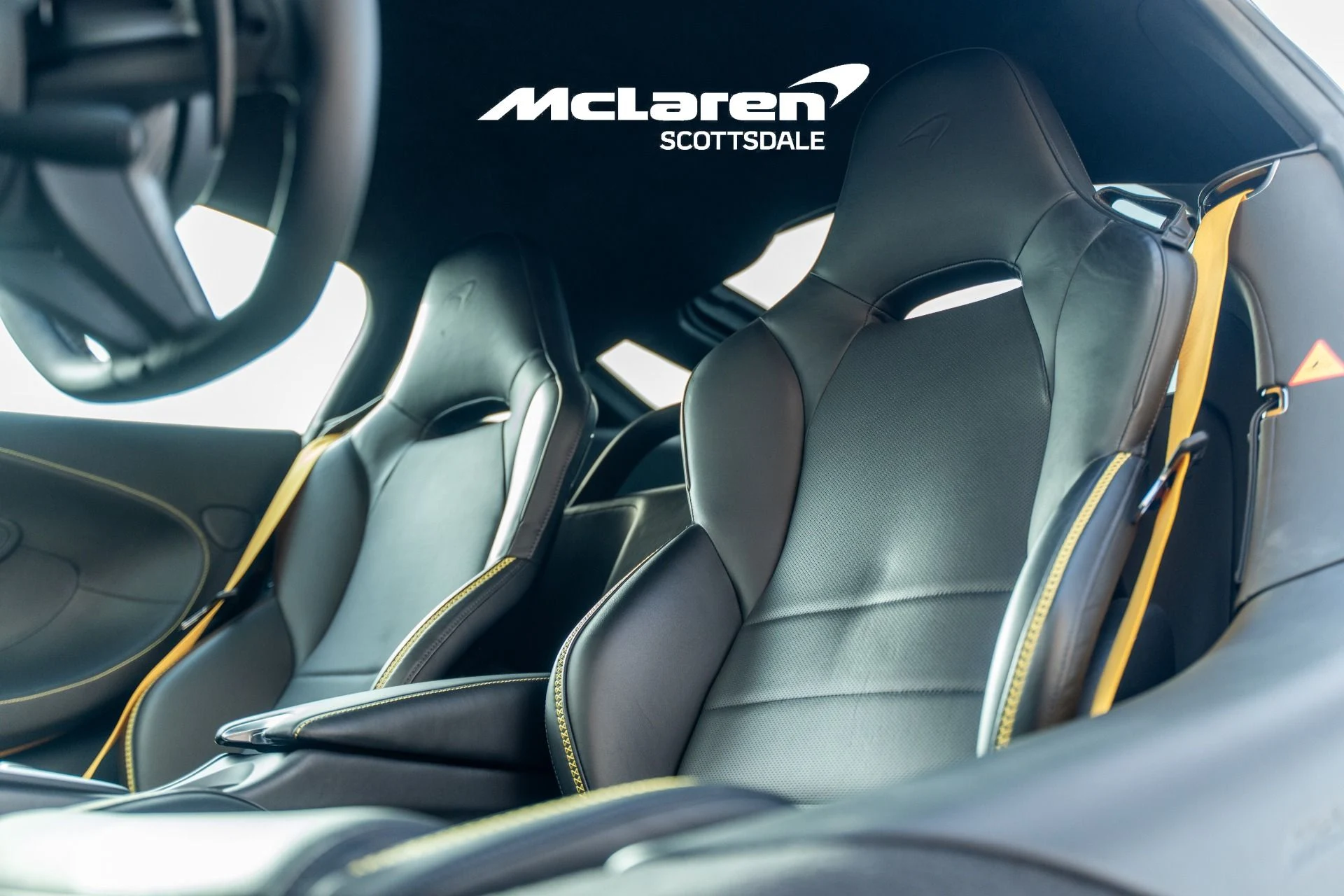 mph022_1483325345_Used_2023_MCLAREN_GT_1760768654_7e1d658c14