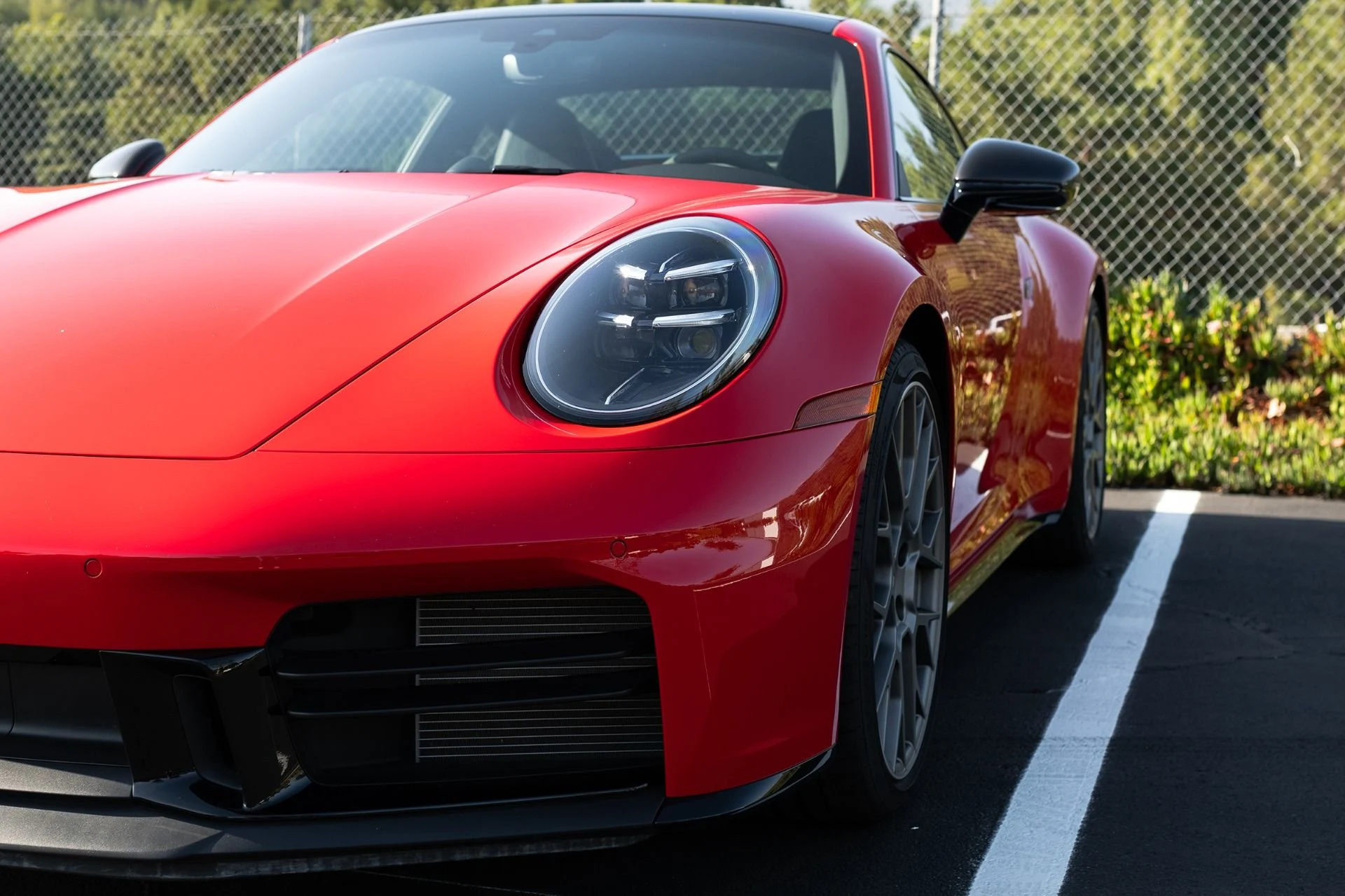 mph022_1487703610_Used_2025_Porsche_911_Carrera_1777913739_66aa6394c1