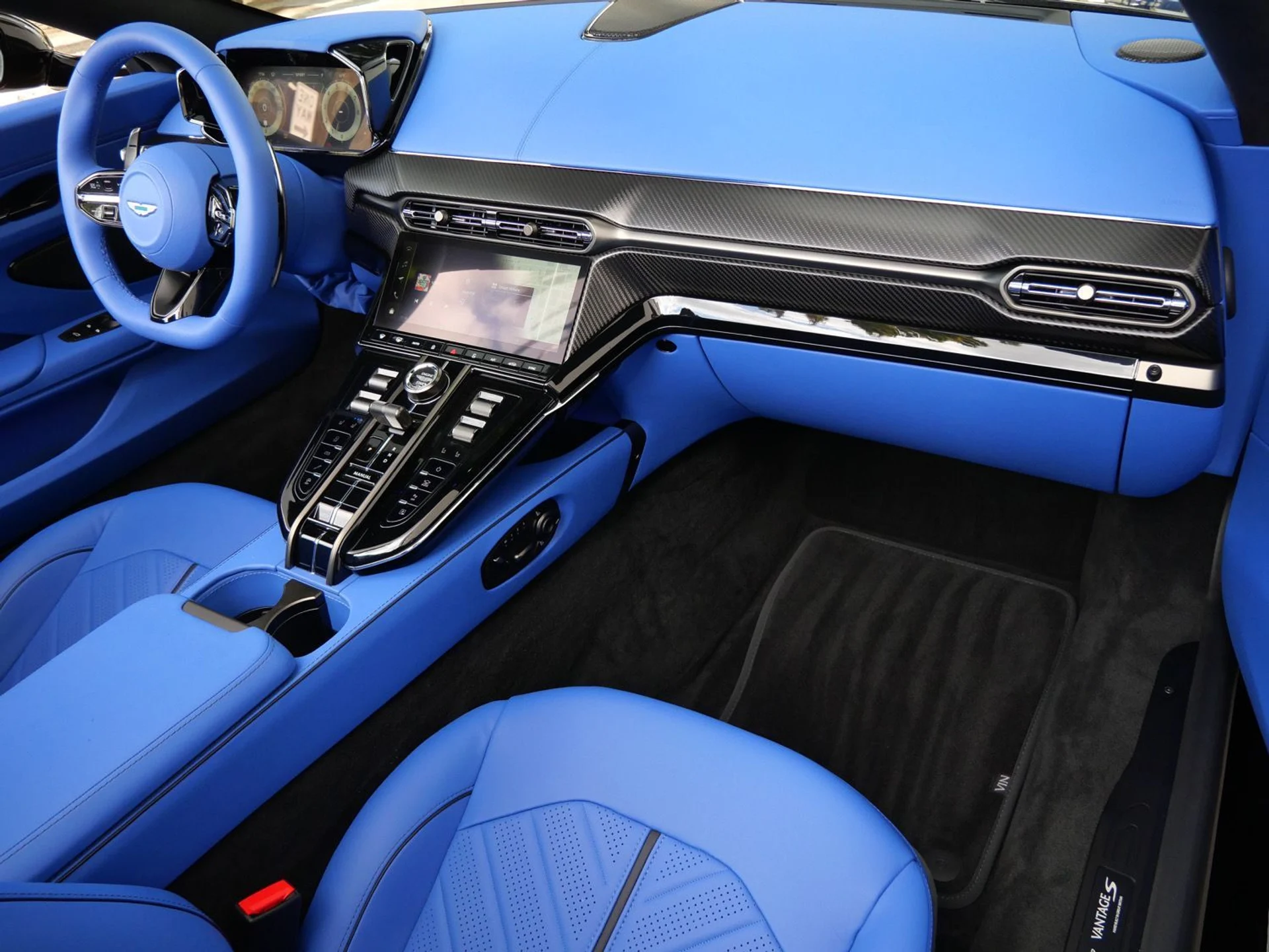 mph022_148888162_bb705a32836f4cf497837d1763d3fcdex_11a7e297de