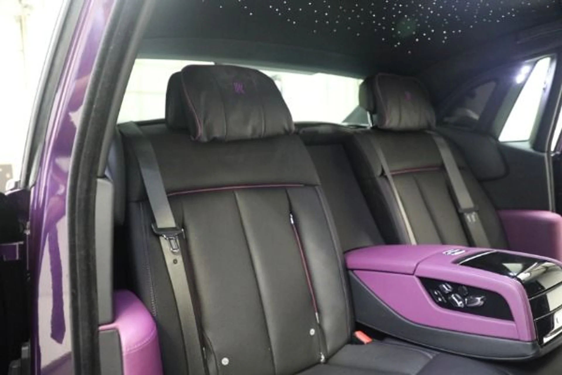 mph022_1502253546_Used_2020_Rolls_Royce_Phantom_dac7323e98