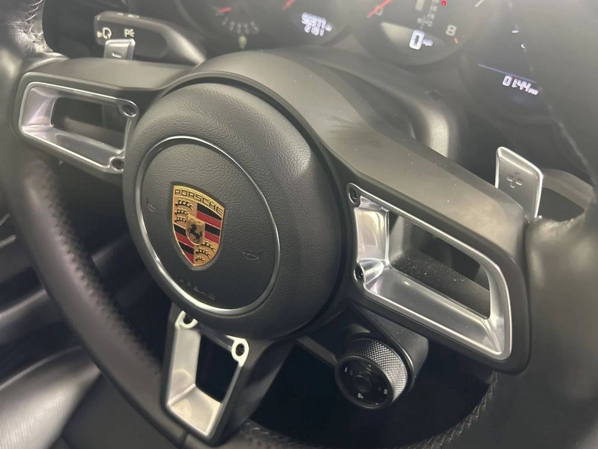 mph022_1507608567_fa77cd0aab826ead0c98129b8ec5efb5_ec80b39068