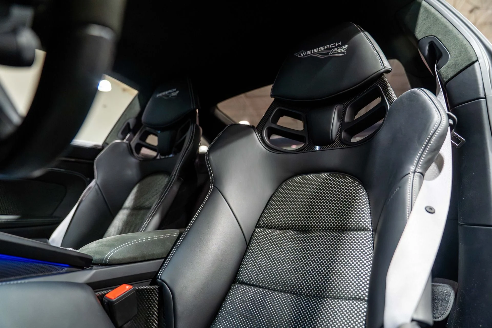 mph022_1507684529_Used_2024_Porsche_911_GT_3_RS_Arctic_Grey_Weissach_Package_1768063559_f3618e1ded