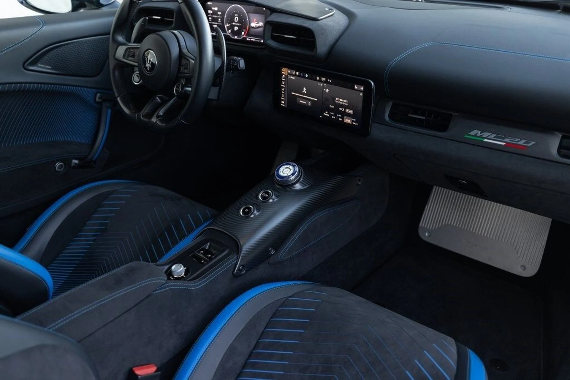 mph022_150910708_af51e999e7149a43a1981a4510e79ae1x_5441e6e518