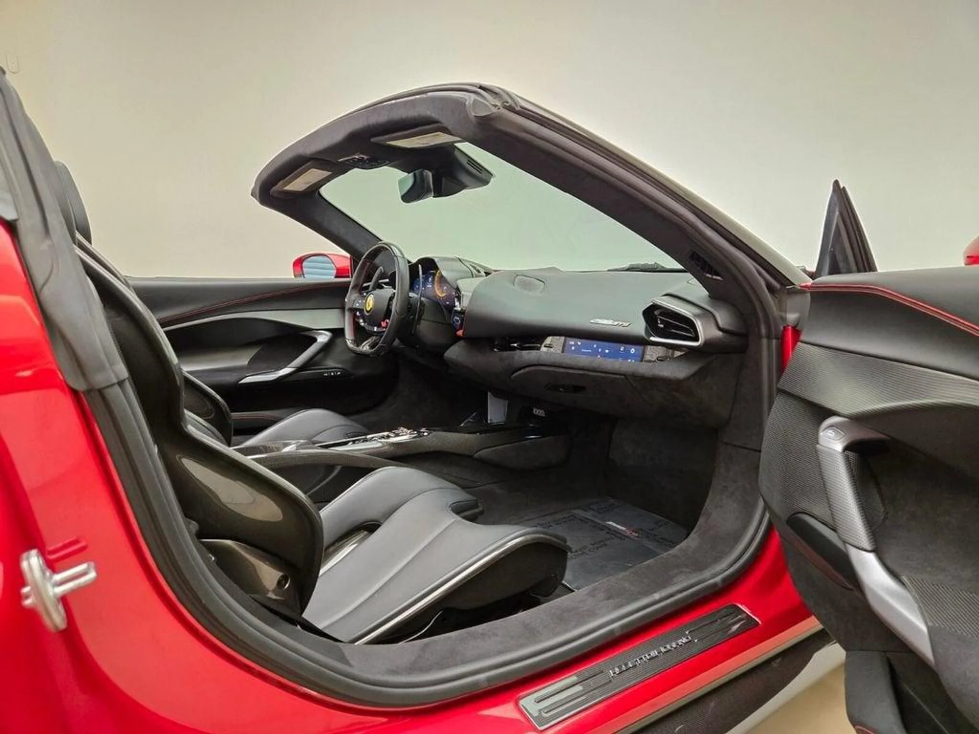mph022_1516796946_Used_2023_Ferrari_296_GTS_1783509880_6c87fa27e3
