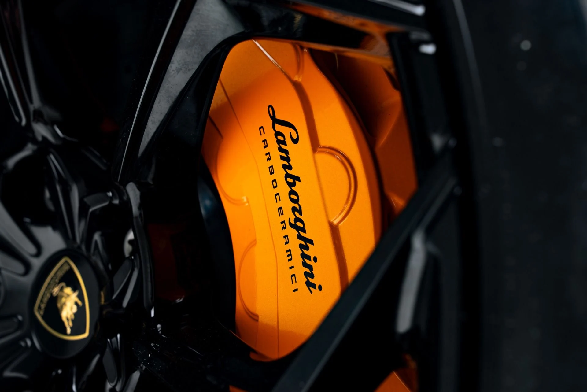 mph022_1522874568_Used_2023_Lamborghini_Urus_Performante_1776977972_0b6ad9f688