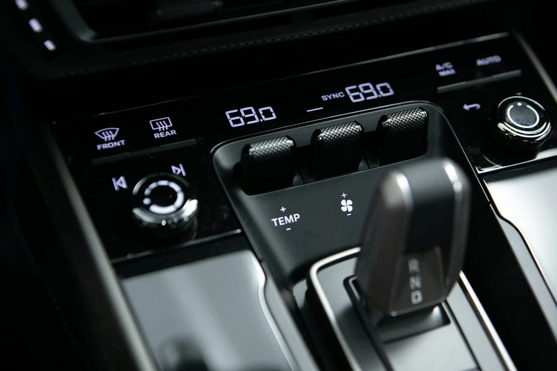 mph022_1535156109_e8300a4bd549cbf63f4b972c649dd1fex_8abab3b846