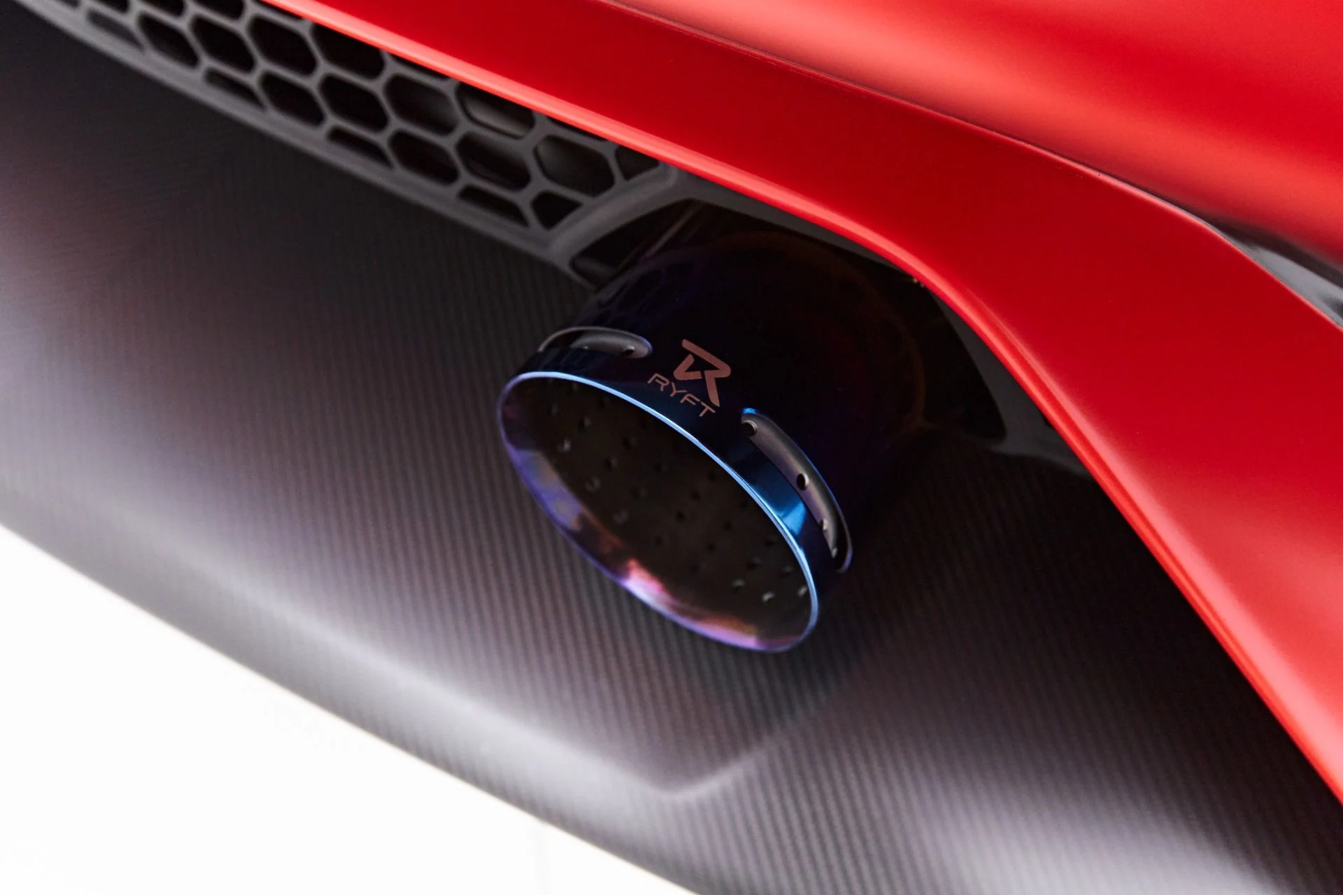 mph022_153999265_Used_2019_Lamborghini_Aventador_SVJ_Base_1660667507_582eddcba5