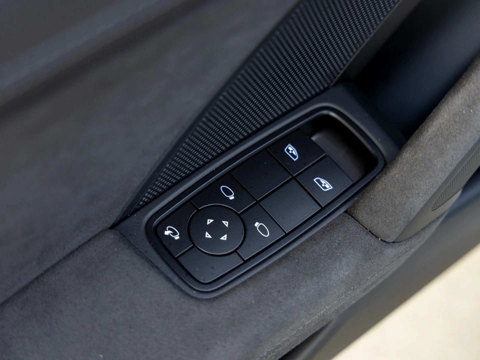 mph022_1542718759_23_161b05f3d7