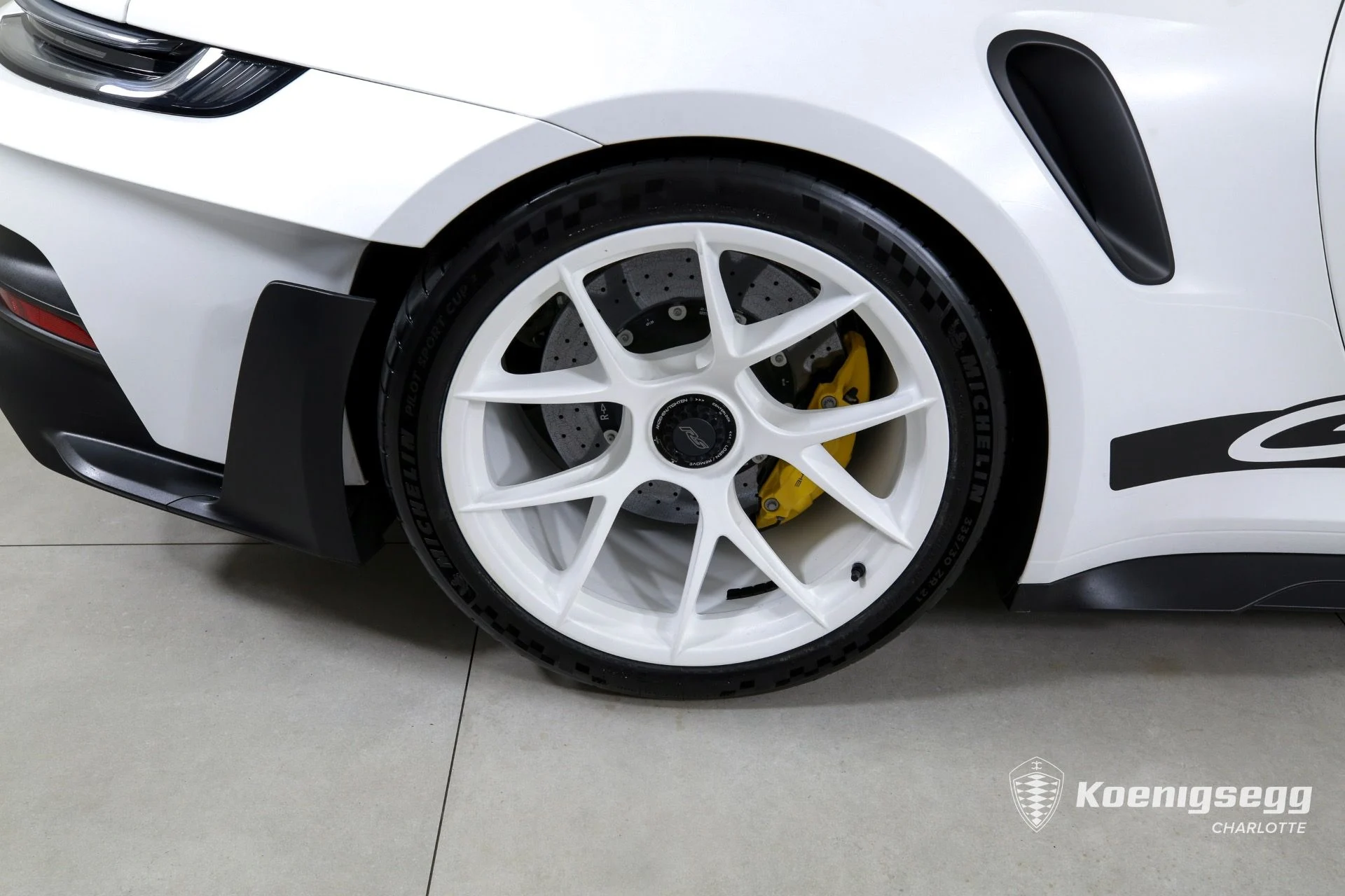mph022_1546269744_Used_2024_Porsche_911_GT_3_RS_1761086106_e78931c1a5