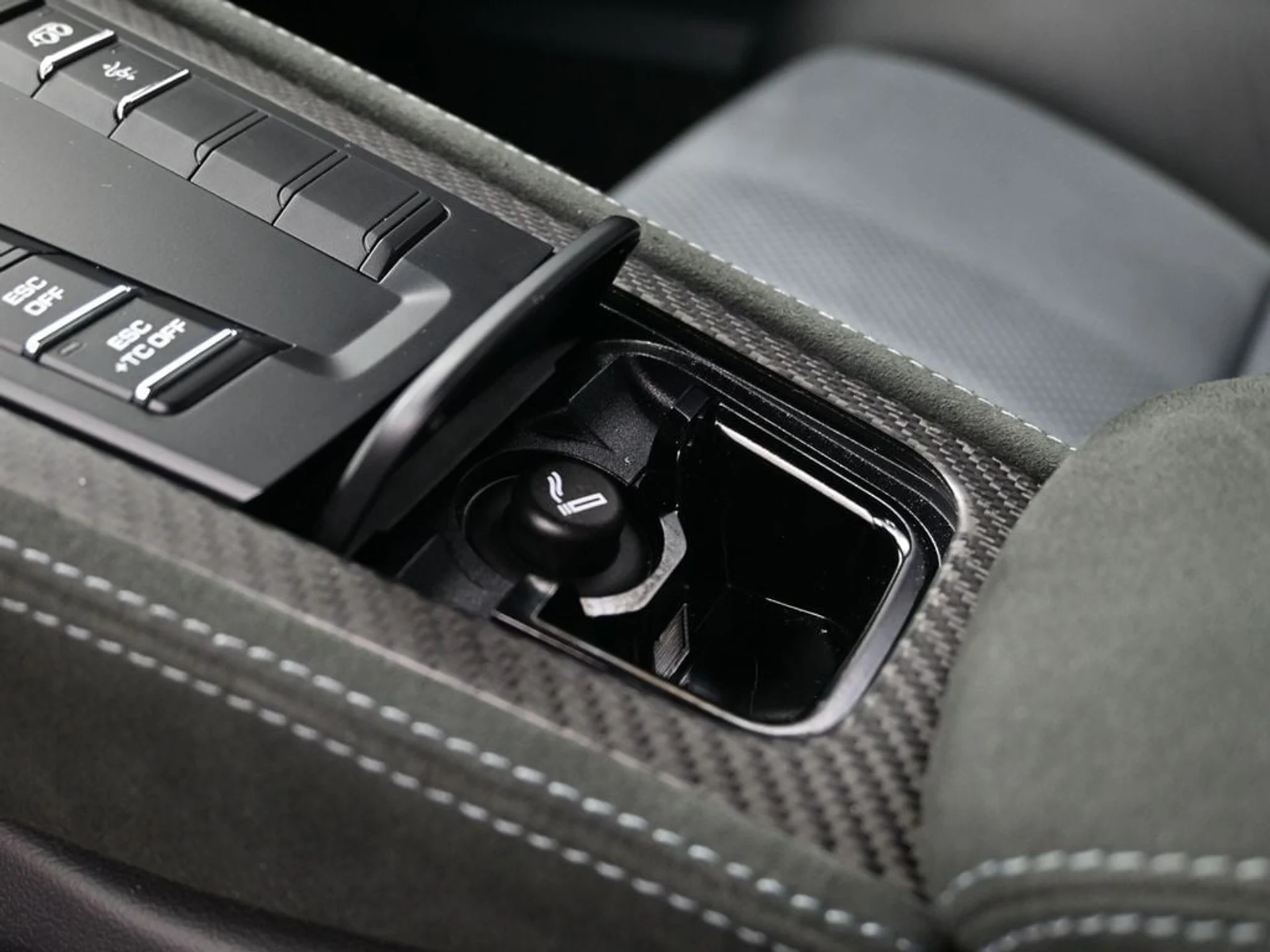 mph022_1546654634_be2e3fe5dbeec3d5d07b4179b2ff077cx_87aad366bf