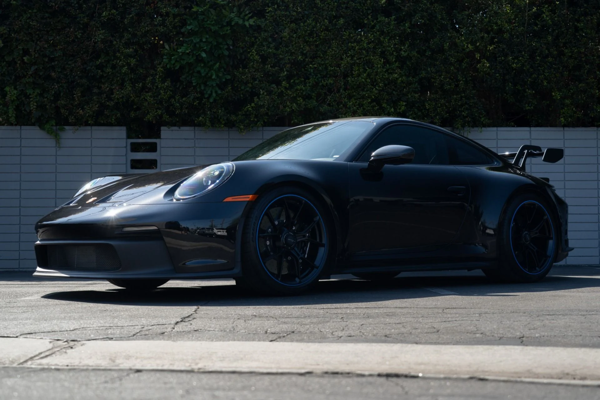 mph022_1547417552_Used_2023_Porsche_911_GT_3_1757718966_6672fe7e1e