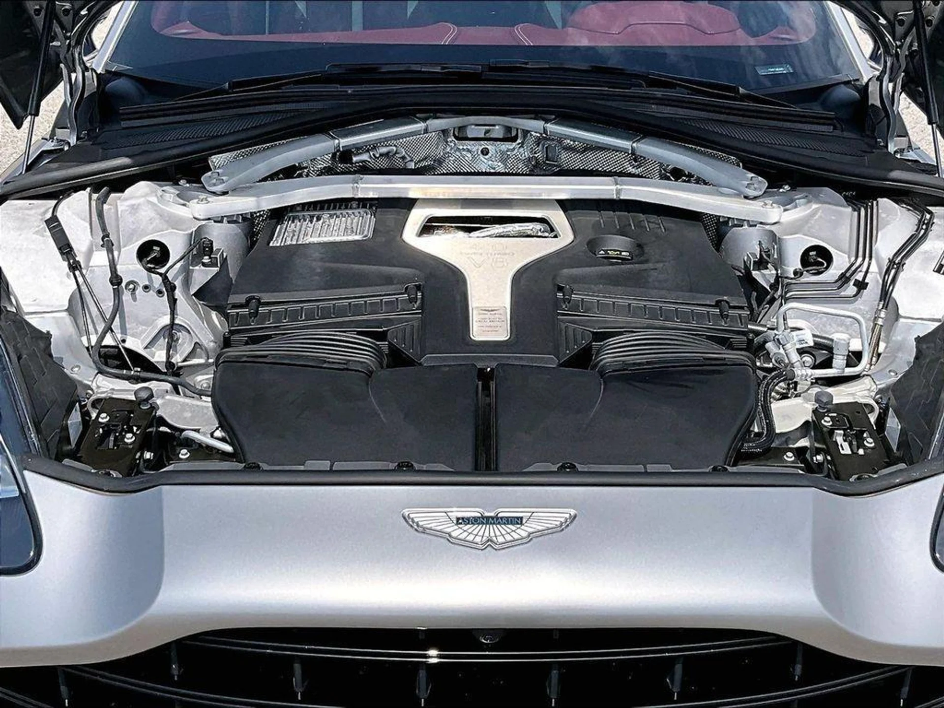 mph022_1564842797_W_Zw_ZH_Qgr_Sl_T_Cp_F_Gl_U7_G3lj_WM_64ae7aa985