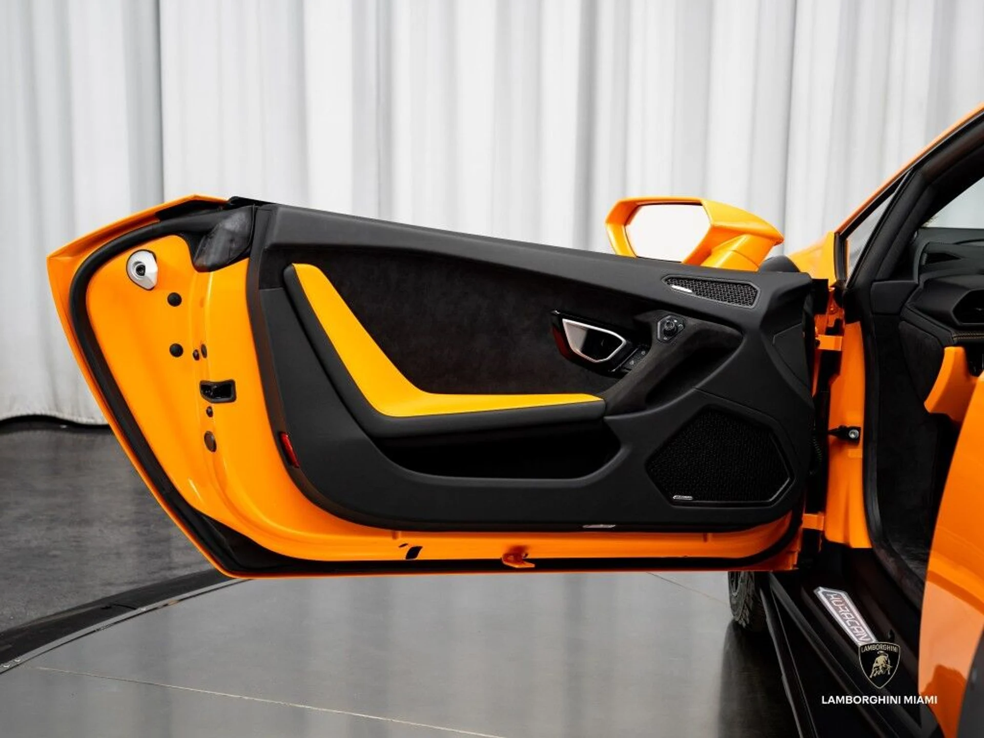 mph022_156653452_5cc8d1ea7116cb9788632dc9c60ac35e_56820980e9