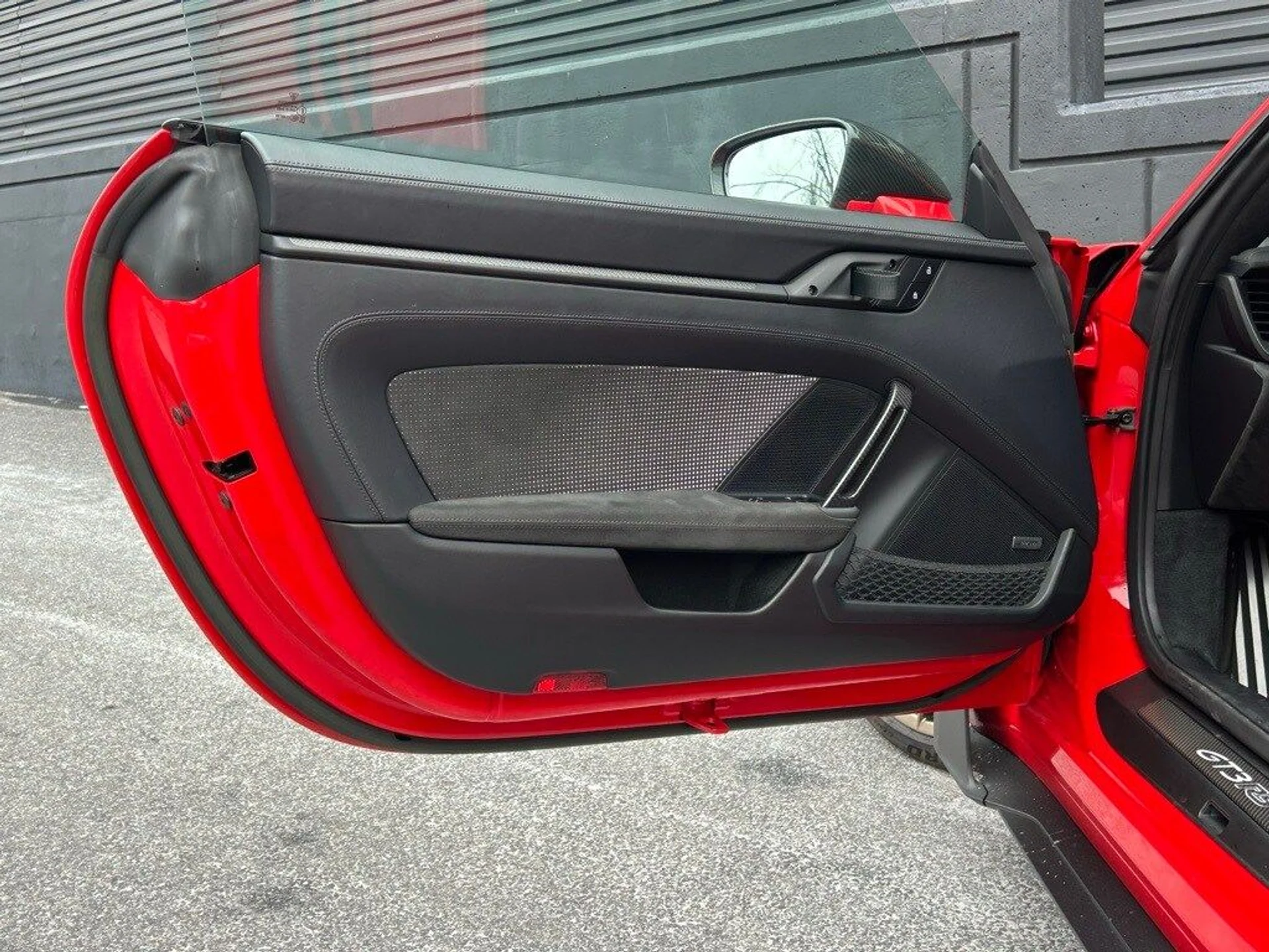 mph022_1569318610_94aee45e00e034ac2867f39f3f41c5e0x_1e1a609266