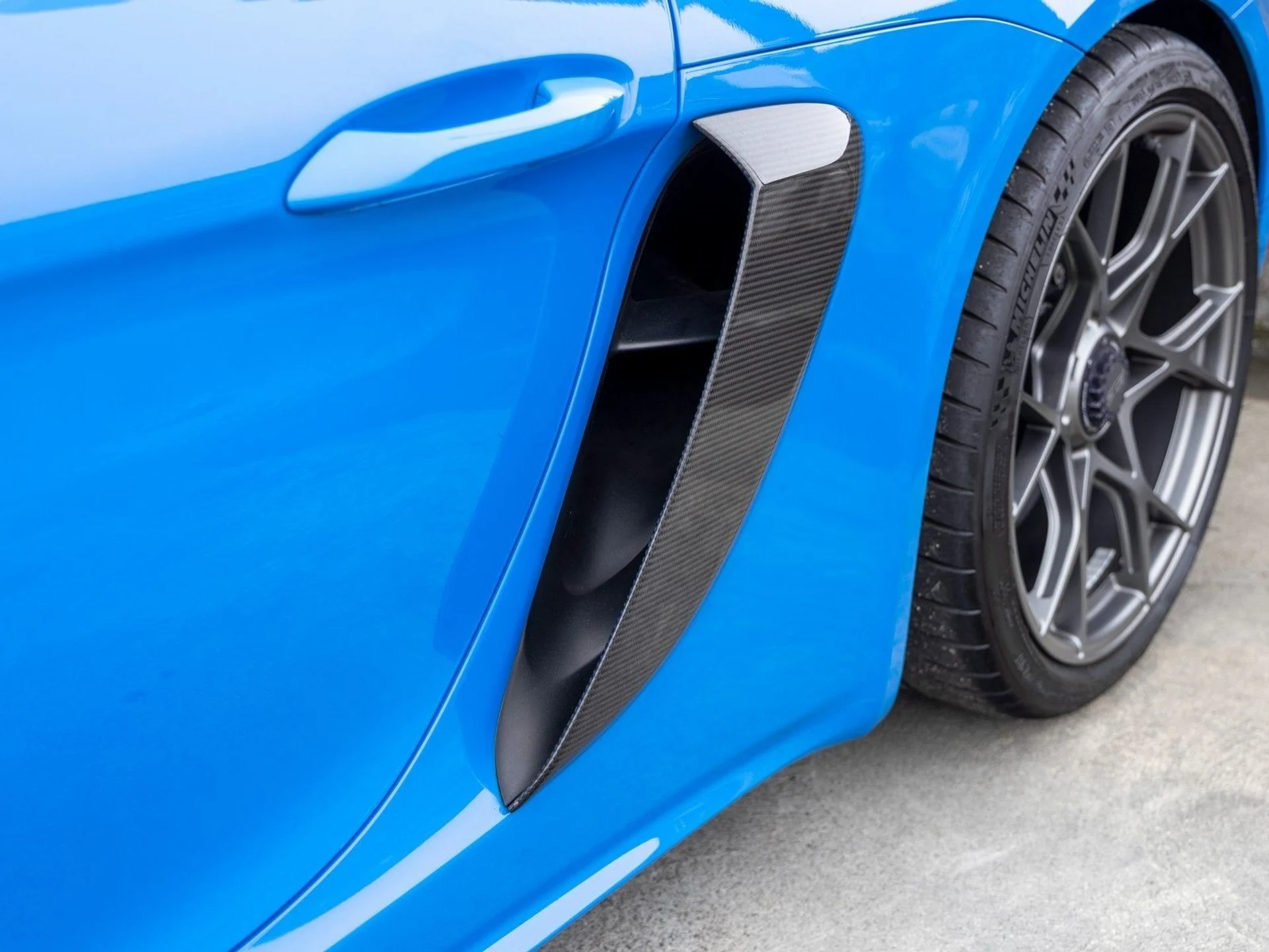 mph022_1569799012_23_4ec4af551b