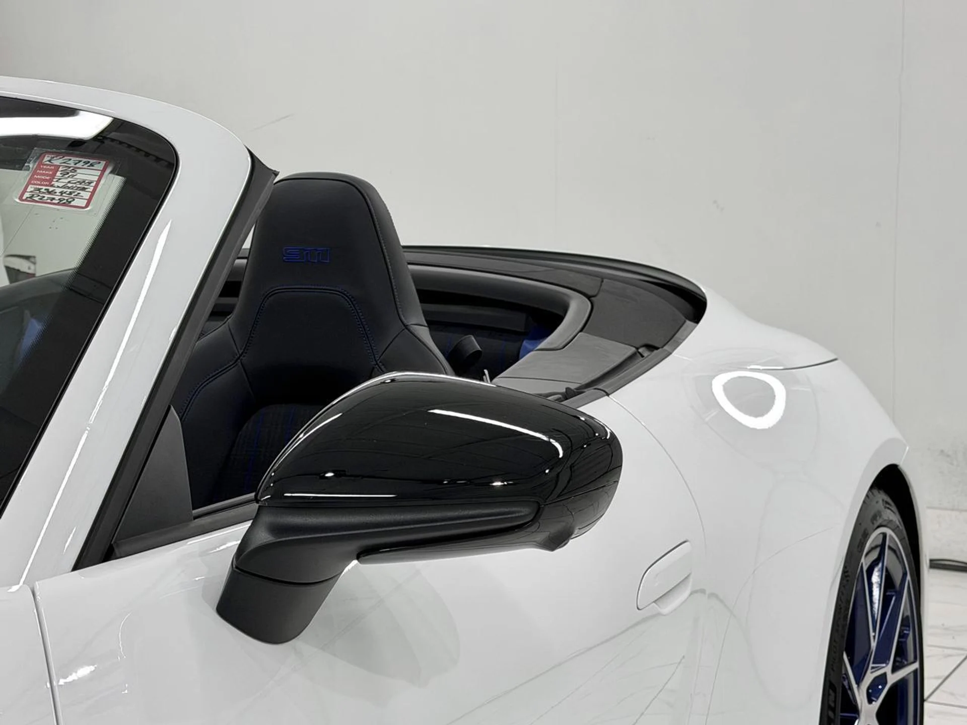 mph022_1570501933_b8bc65e4f229ee7e19346edbc1c9487f_d9c894349a